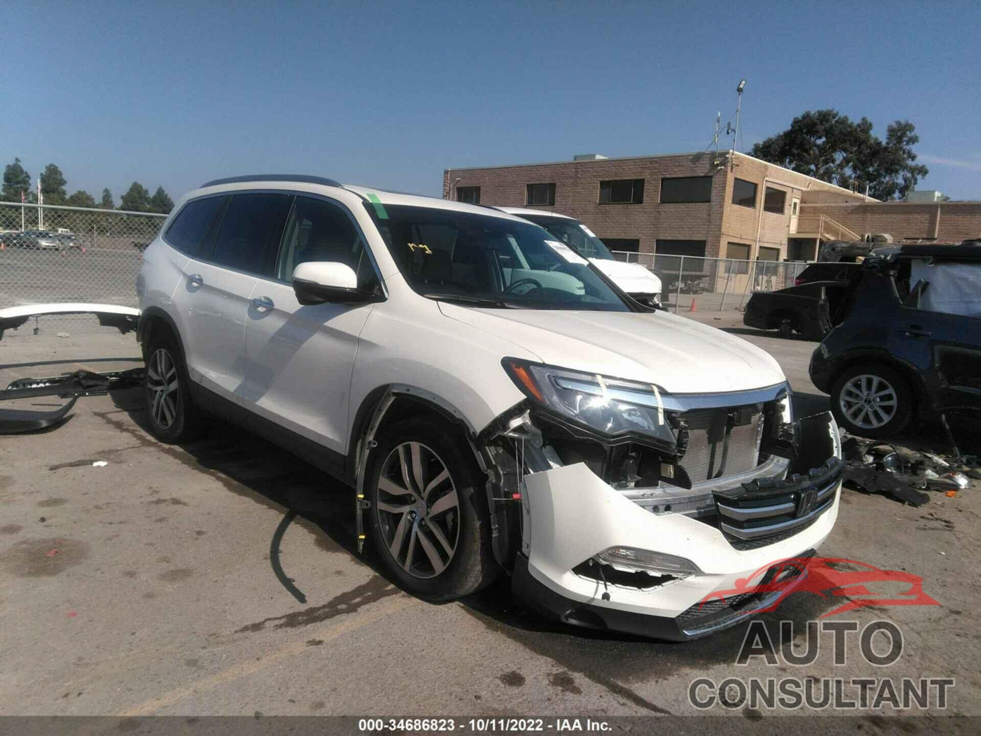 HONDA PILOT 2017 - 5FNYF6H92HB020481