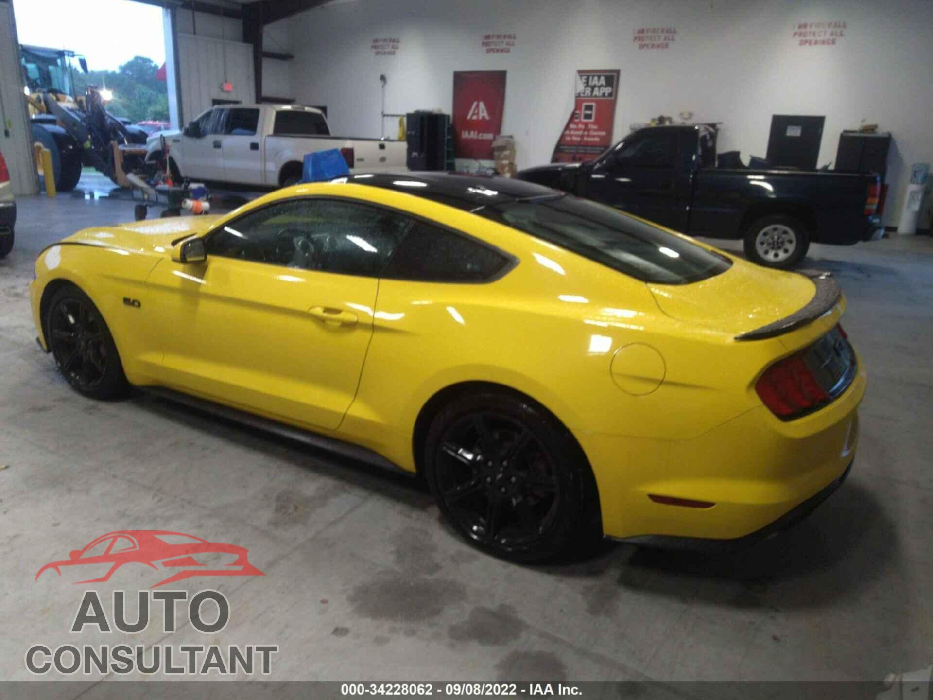 FORD MUSTANG 2018 - 1FA6P8CF2J5179320