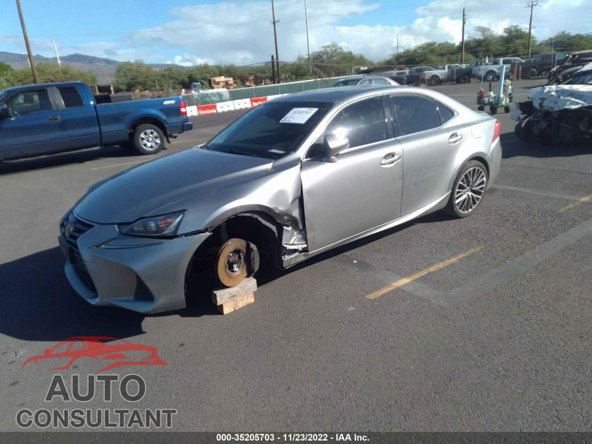 LEXUS IS 2017 - JTHBA1D22H5046238