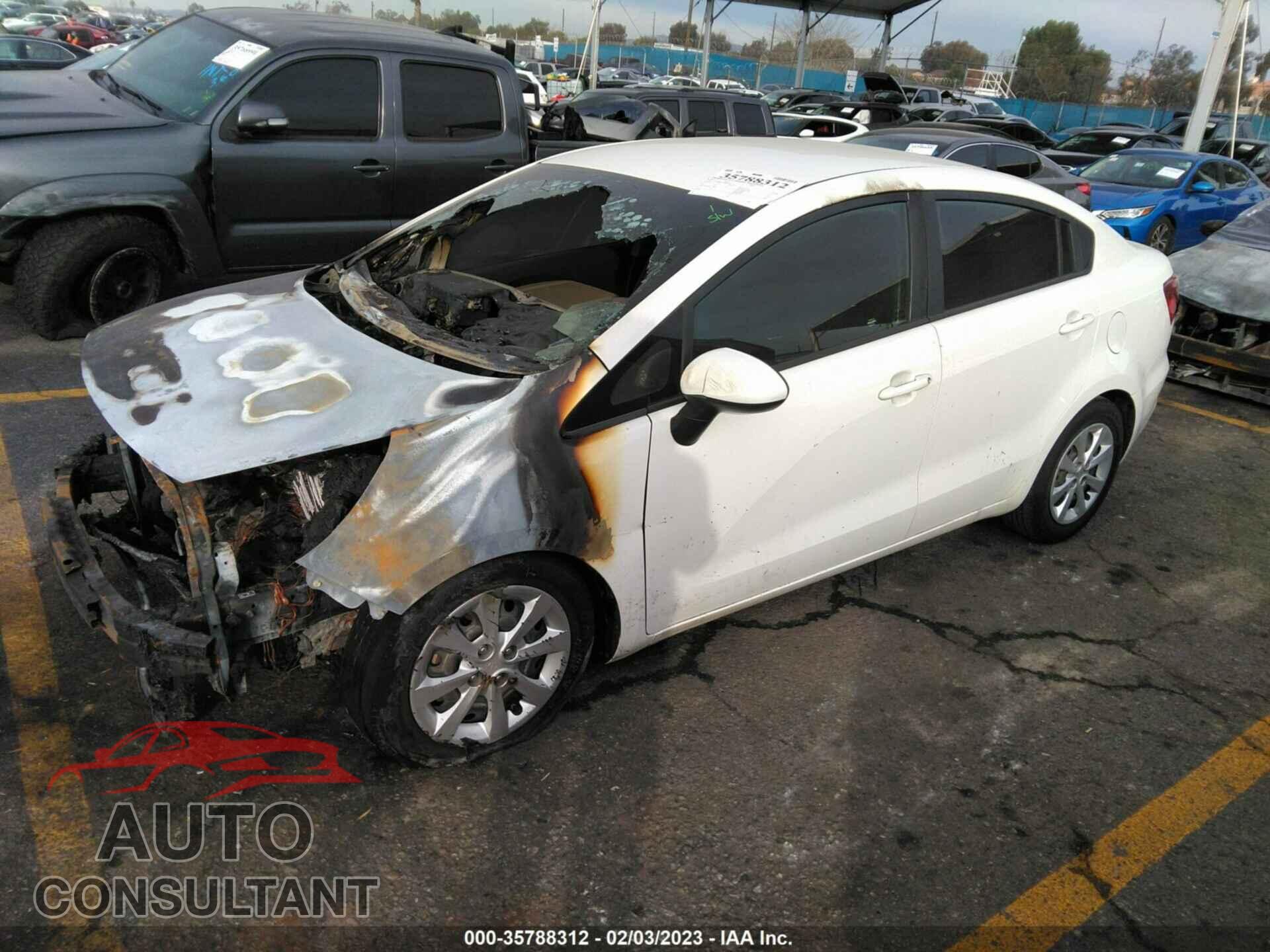 KIA RIO 2017 - KNADM4A32H6040432