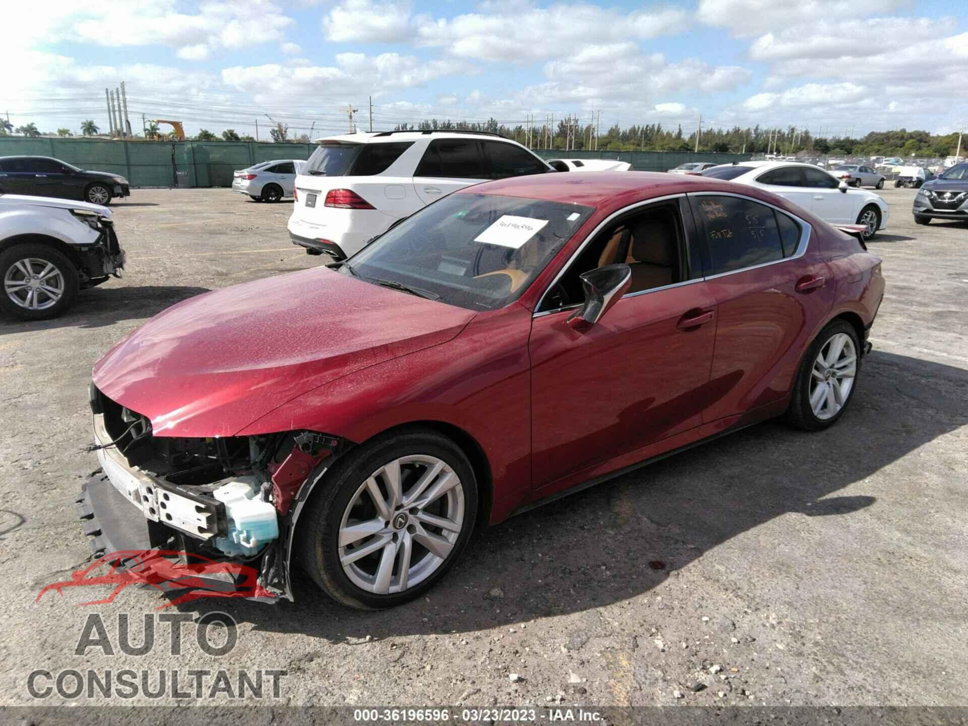 LEXUS IS 2021 - JTHAA1D26M5114921