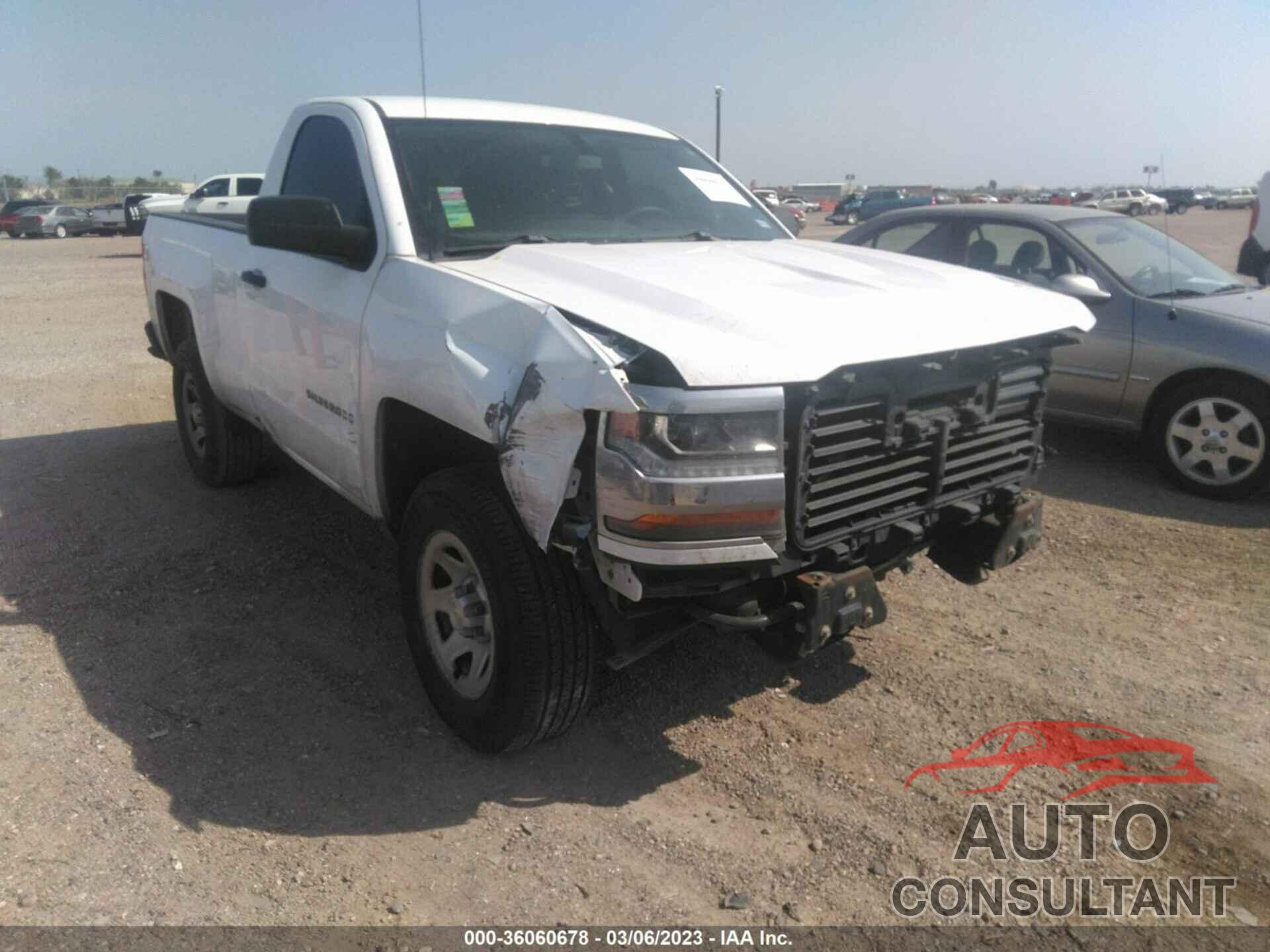 CHEVROLET SILVERADO 1500 2018 - 1GCNCNEH6JZ171082