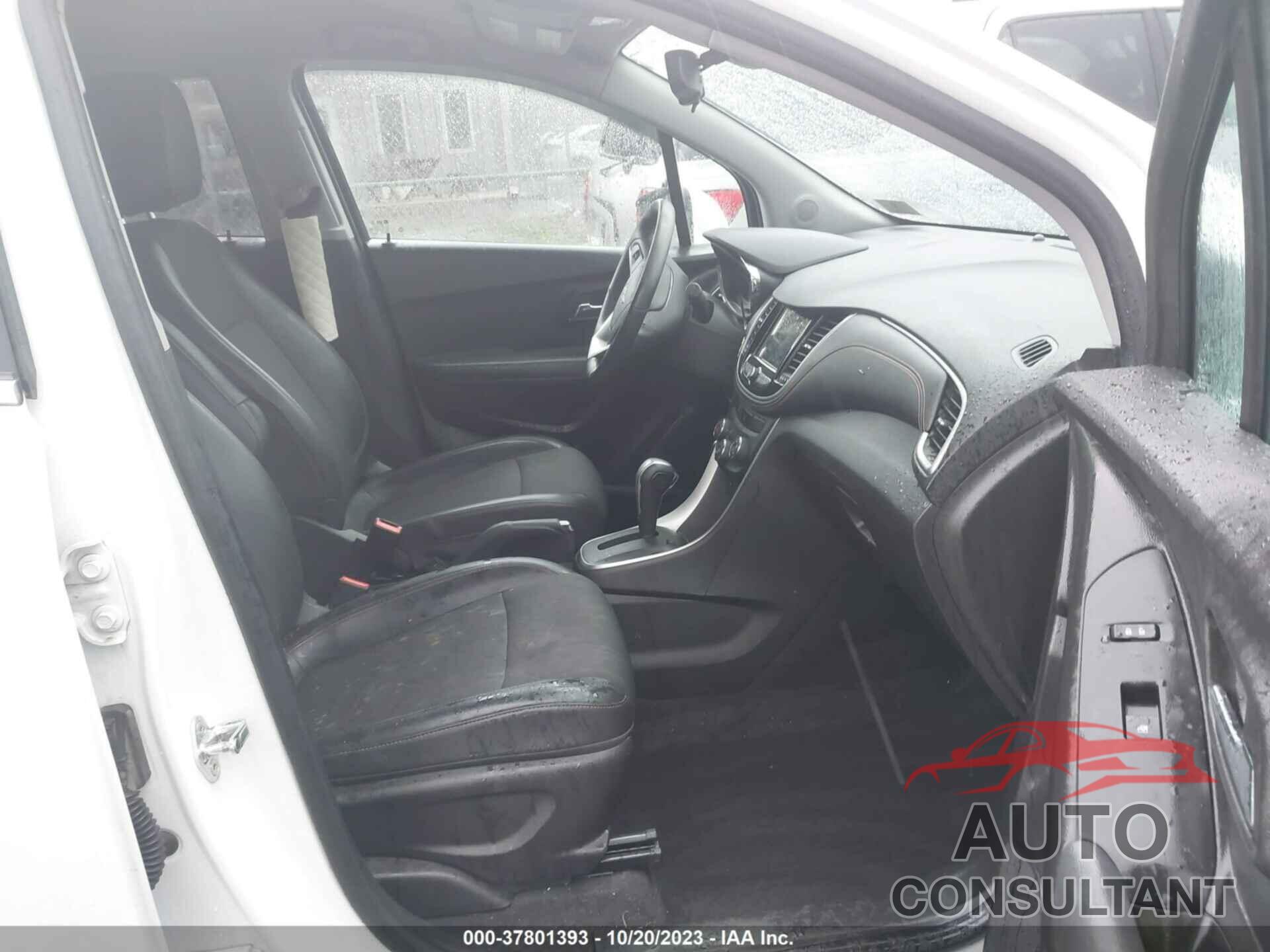 CHEVROLET TRAX 2018 - KL7CJPSBXJB681465