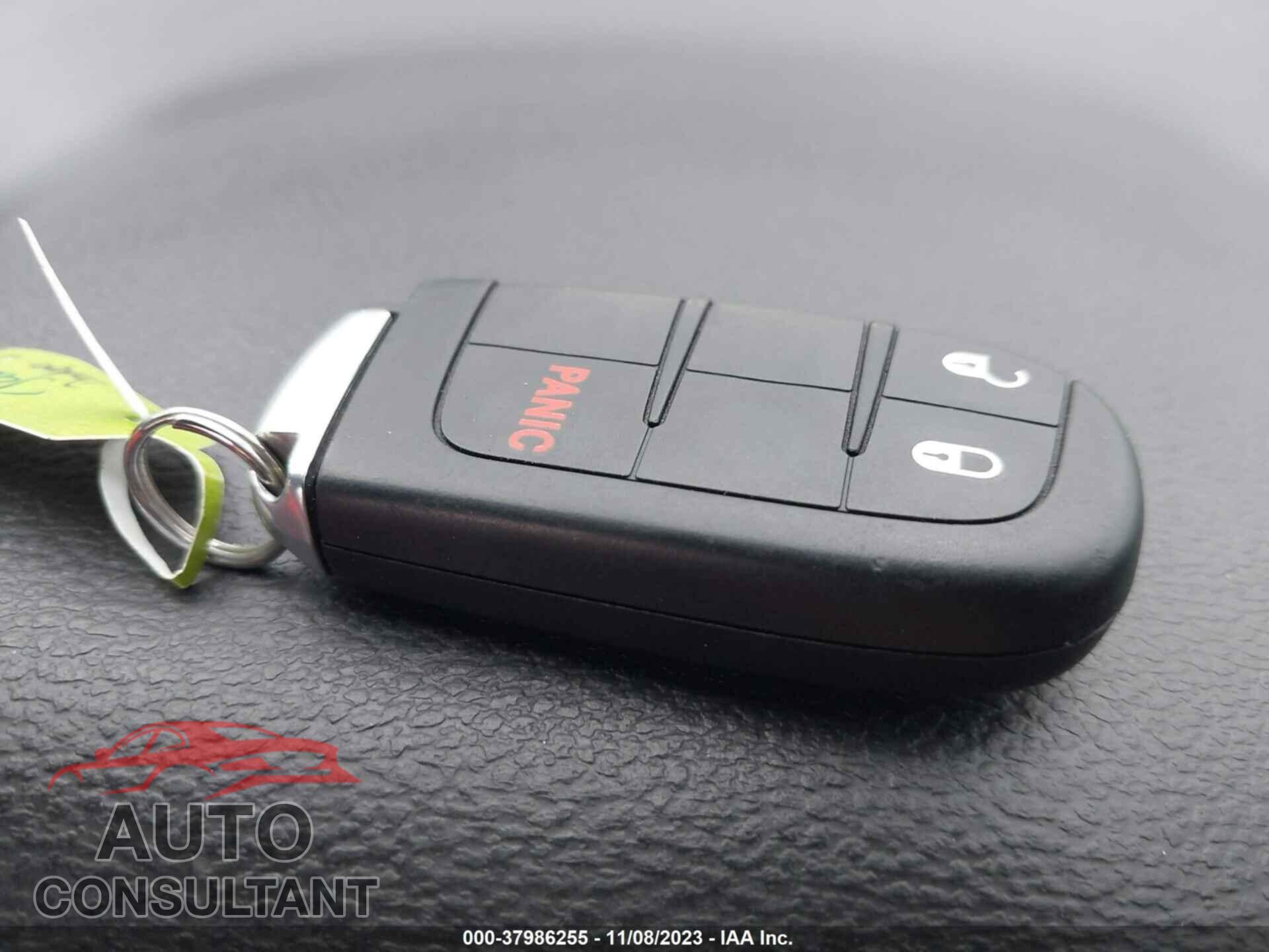 DODGE JOURNEY 2020 - 3C4PDCAB2LT181582