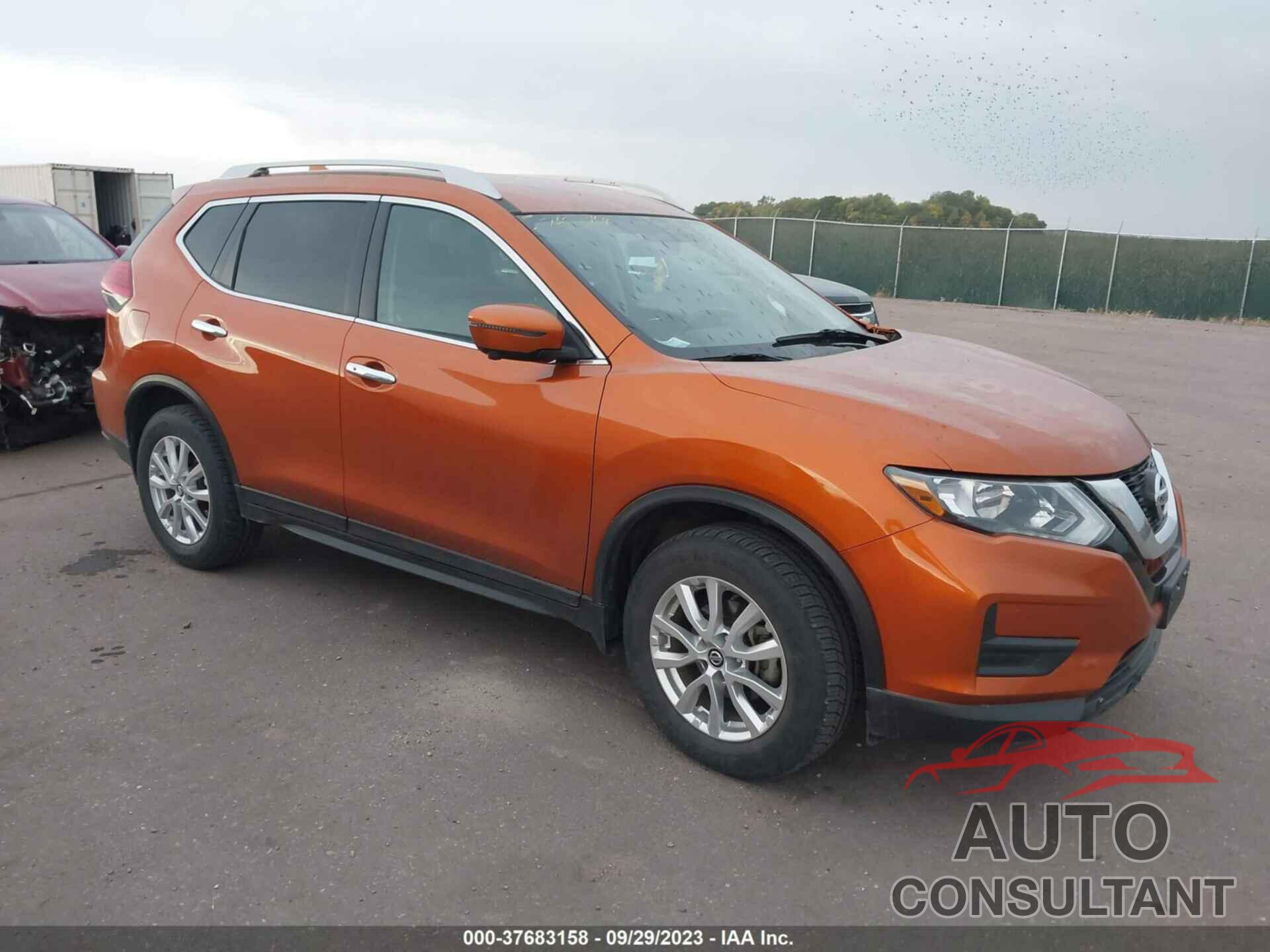 NISSAN ROGUE 2017 - 5N1AT2MVXHC752128