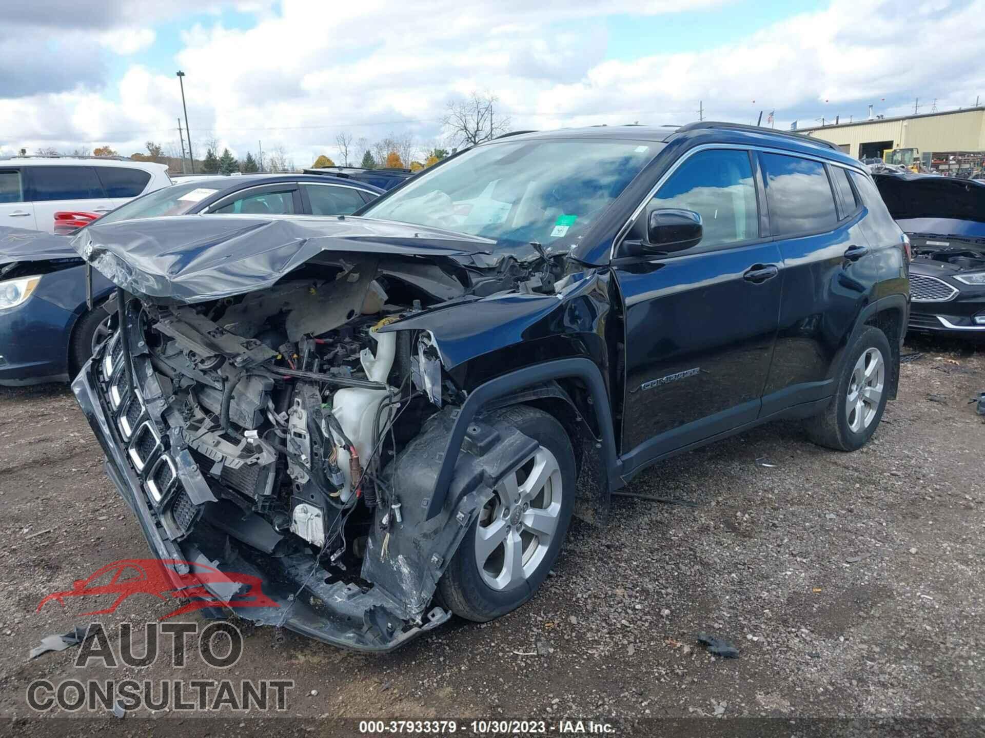 JEEP COMPASS 2018 - 3C4NJDBB9JT201991