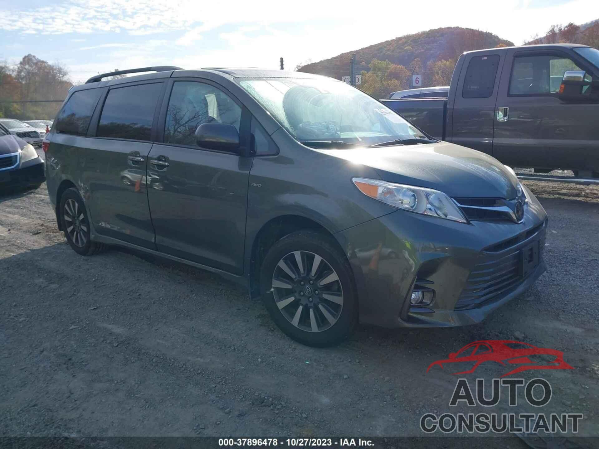 TOYOTA SIENNA 2019 - 5TDDZ3DC4KS217614