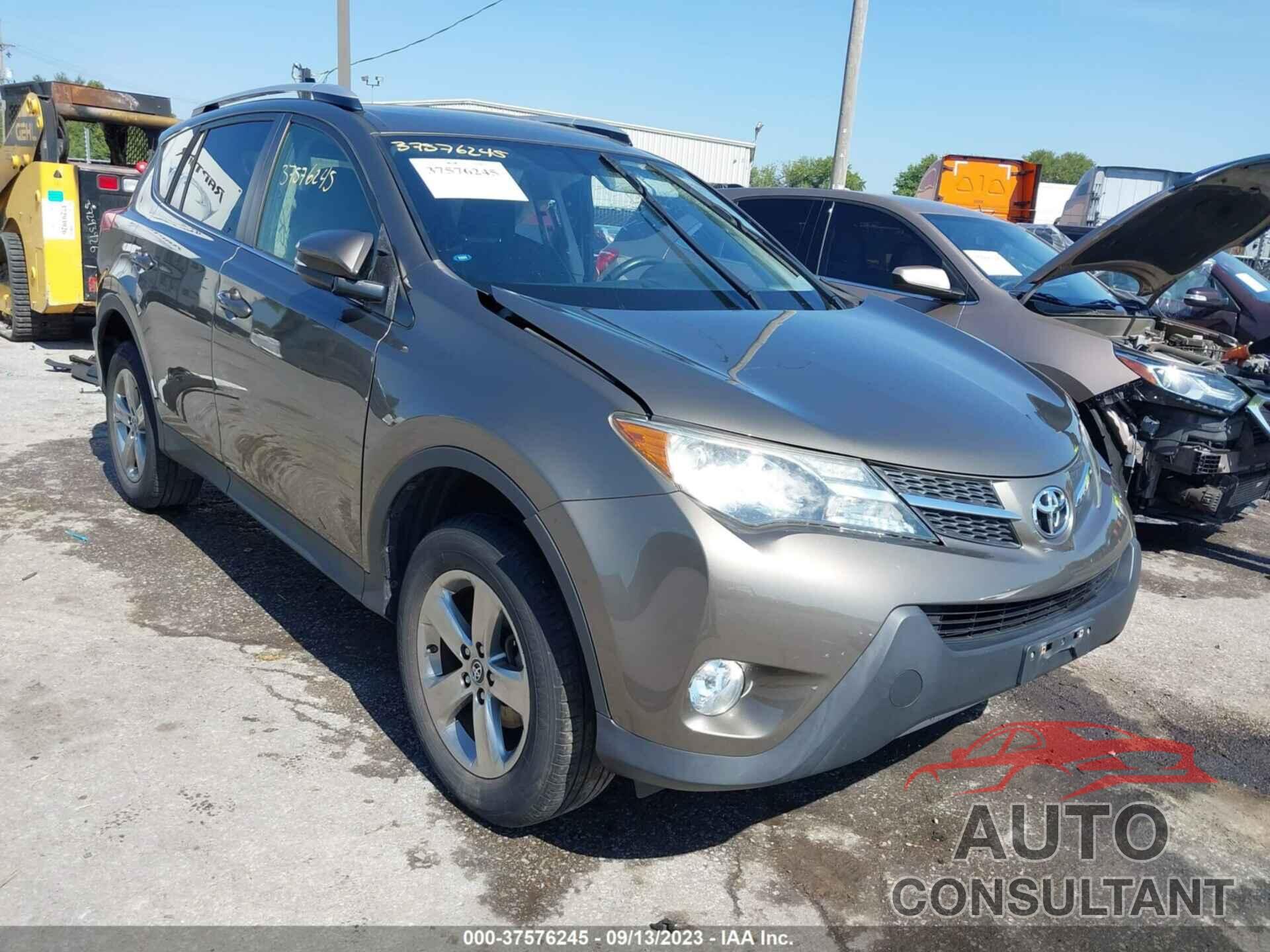 TOYOTA RAV4 2015 - JTMWFREV0FD054420