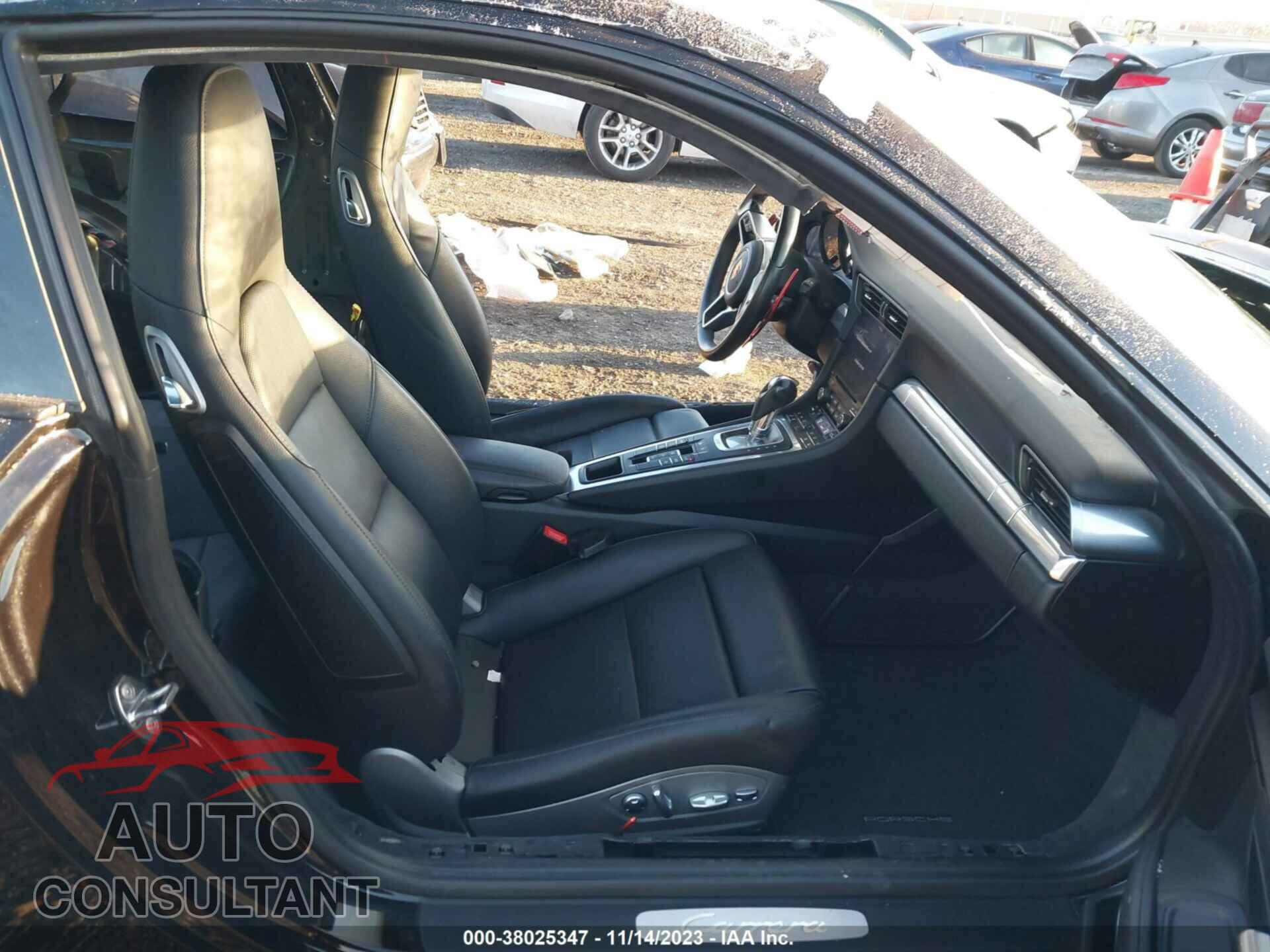 PORSCHE 911 2019 - WP0AA2A97KS103062