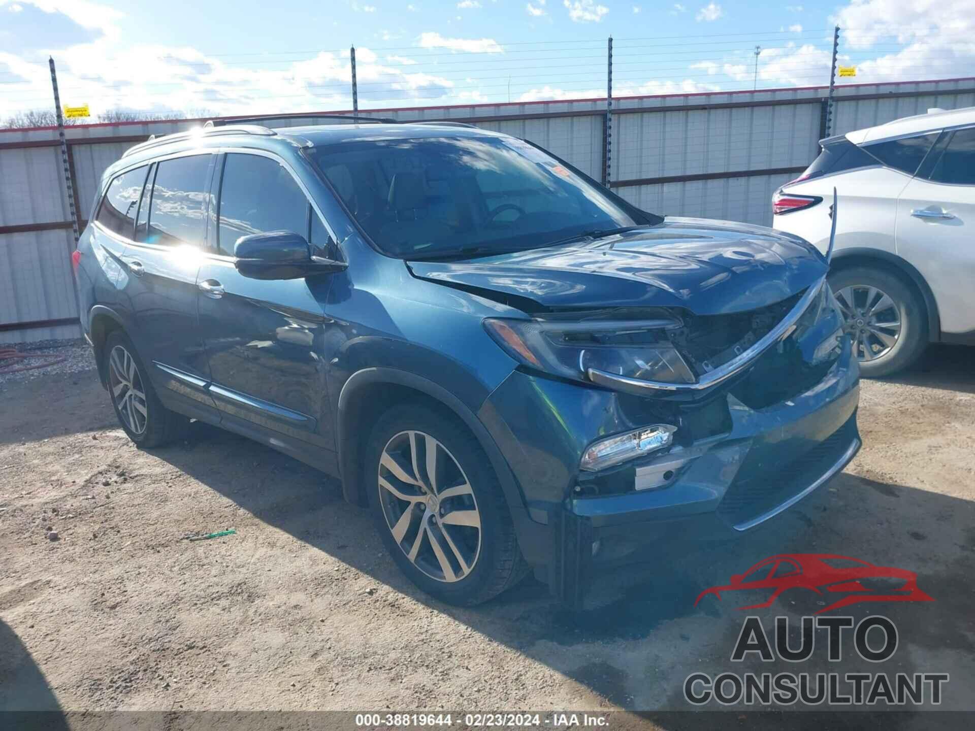 HONDA PILOT 2017 - 5FNYF6H02HB011944