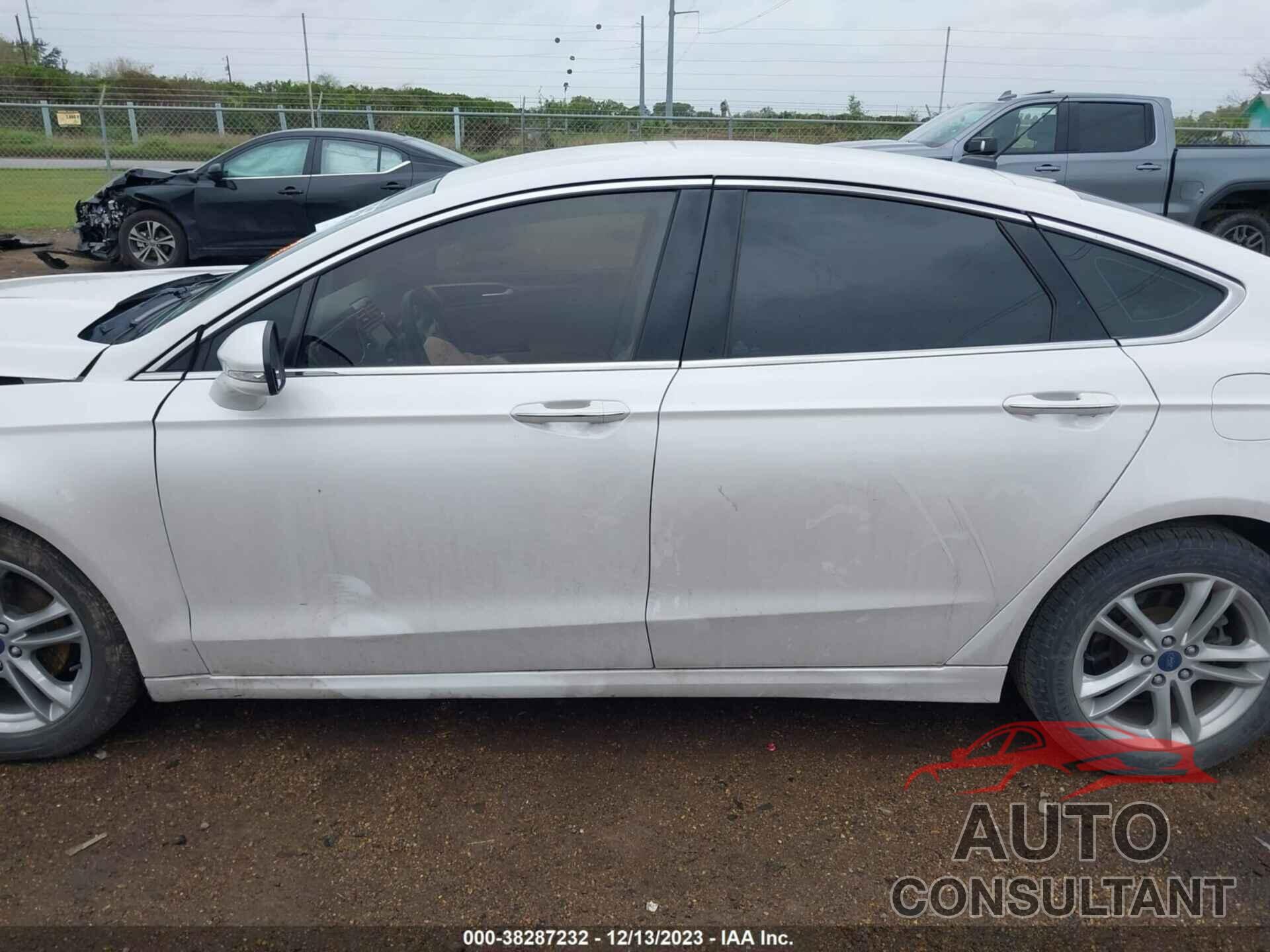 FORD FUSION 2018 - 3FA6P0HD0JR127254