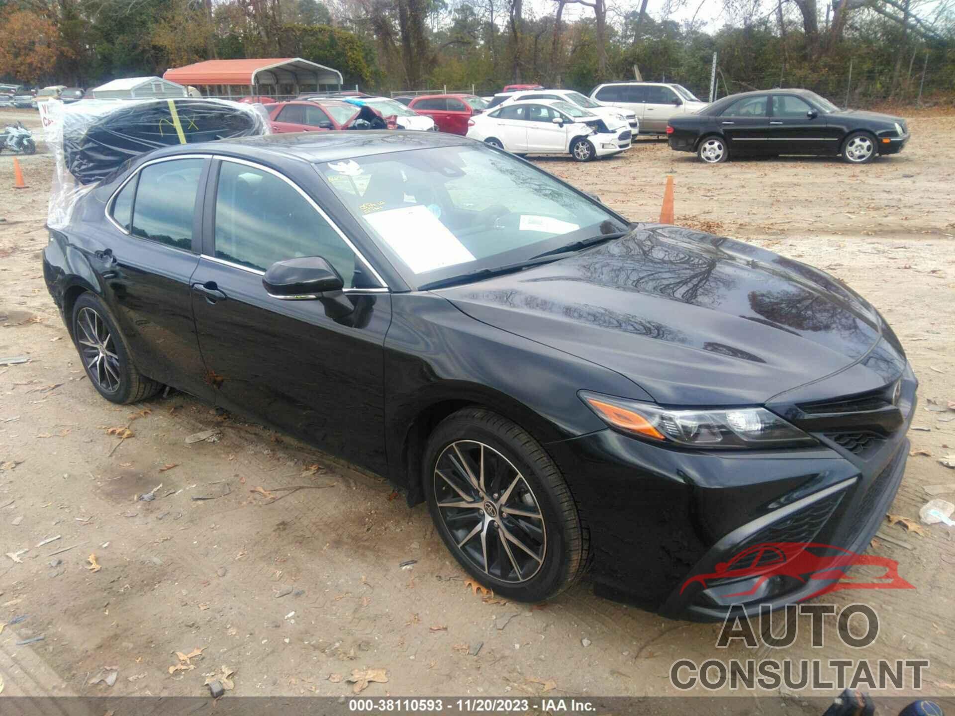 TOYOTA CAMRY 2021 - 4T1T11AK3MU529436