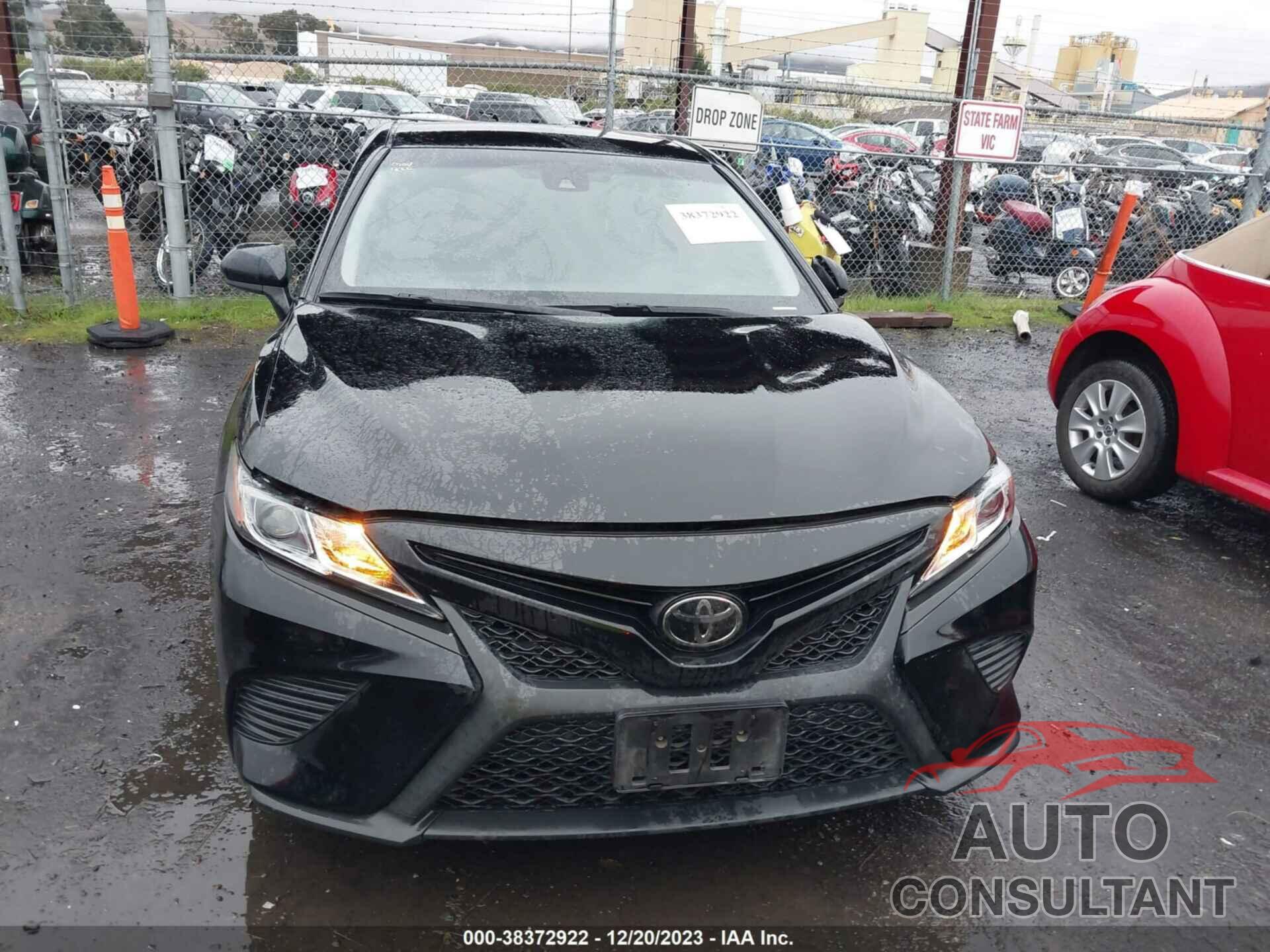 TOYOTA CAMRY 2019 - 4T1B11HK2KU284238