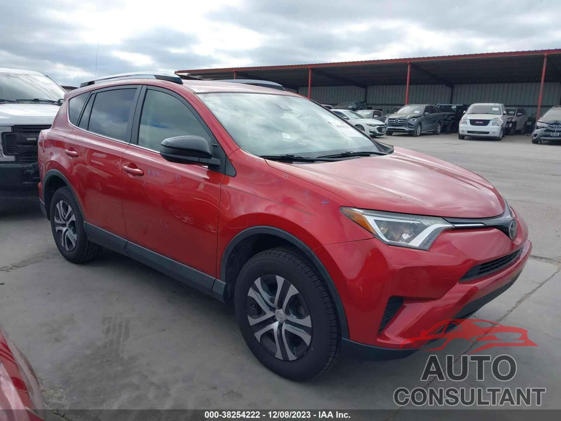 TOYOTA RAV4 2017 - JTMZFREV4HJ118055