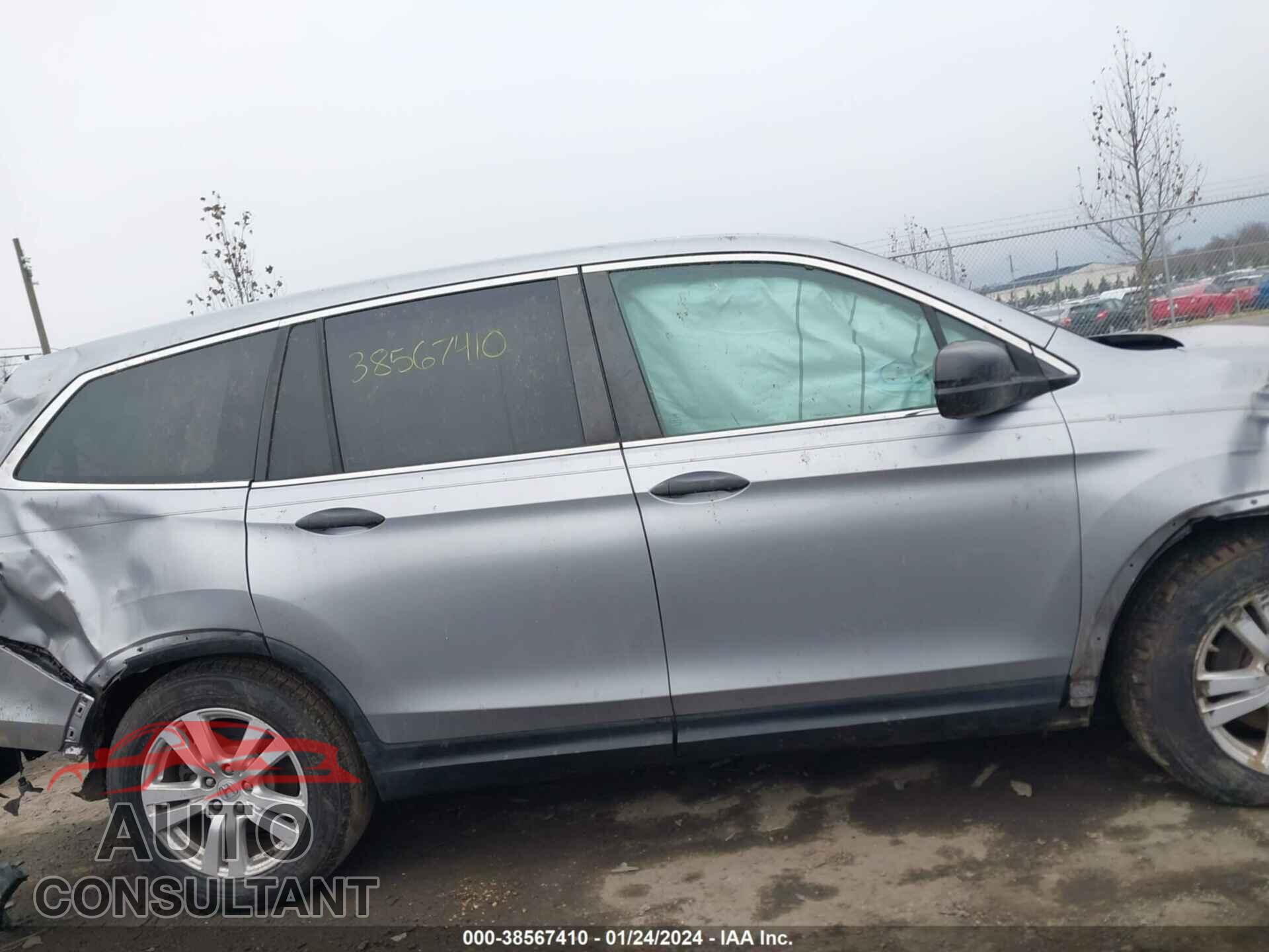 HONDA PILOT 2017 - 5FNYF5H17HB024014