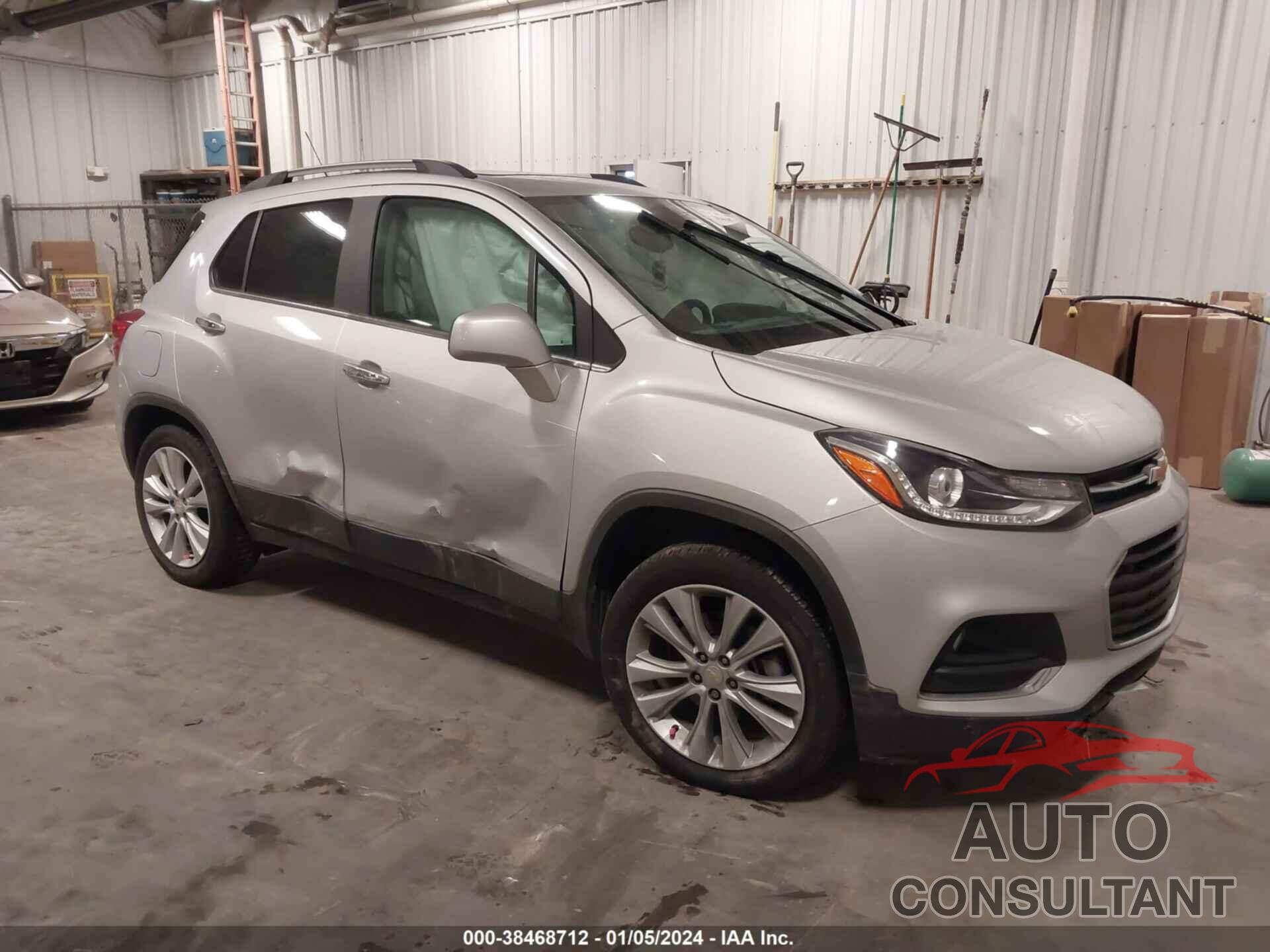 CHEVROLET TRAX 2020 - 3GNCJMSB0LL145456