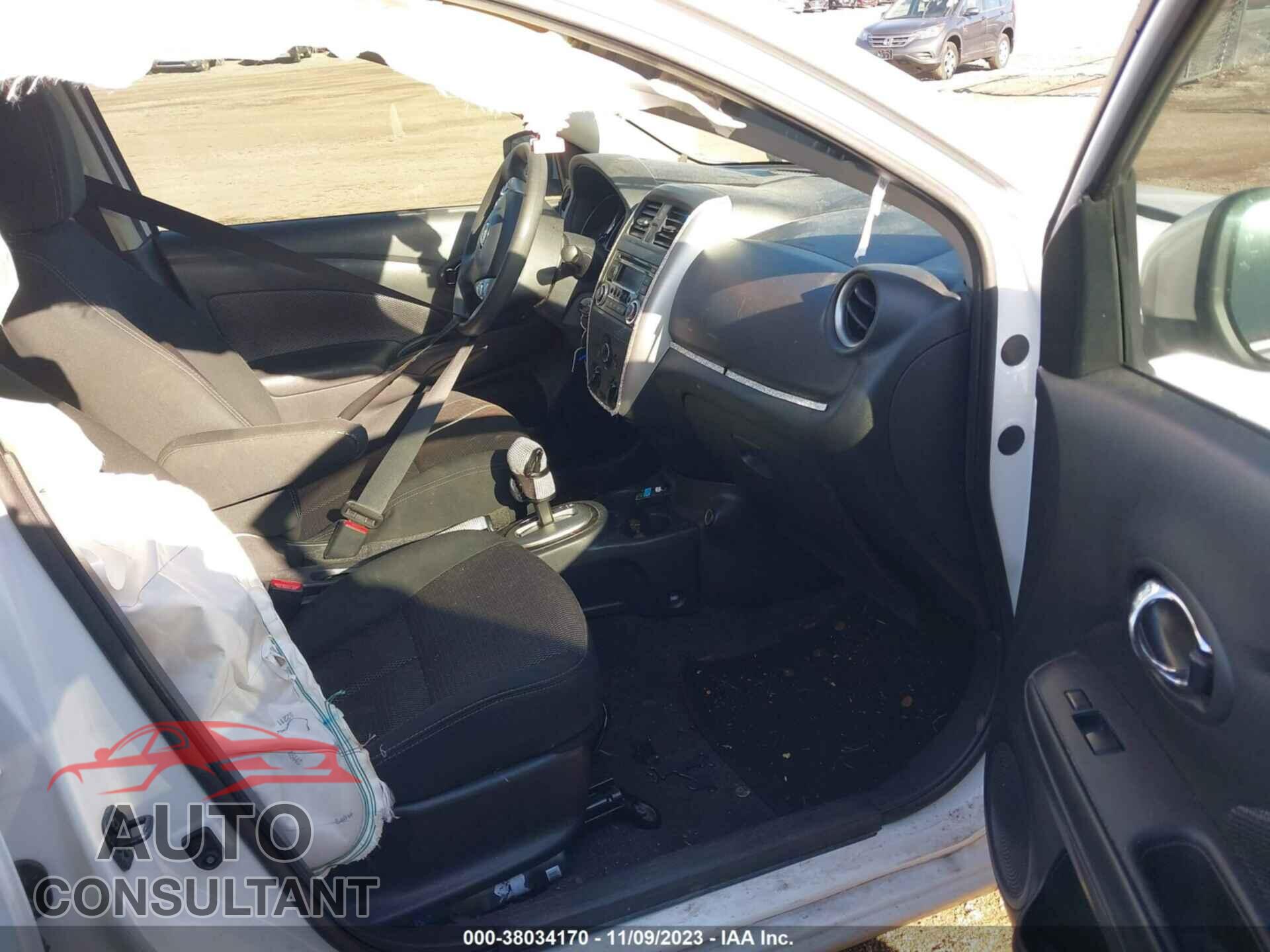 NISSAN VERSA 2017 - 3N1CN7AP7HL845710