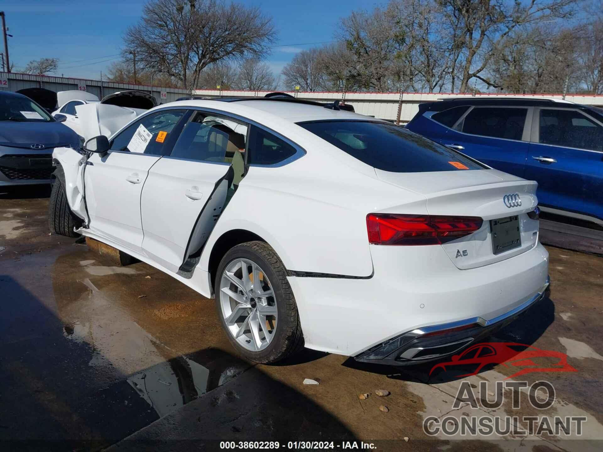 AUDI A5 SPORTBACK 2023 - WAUDACF58PA055848