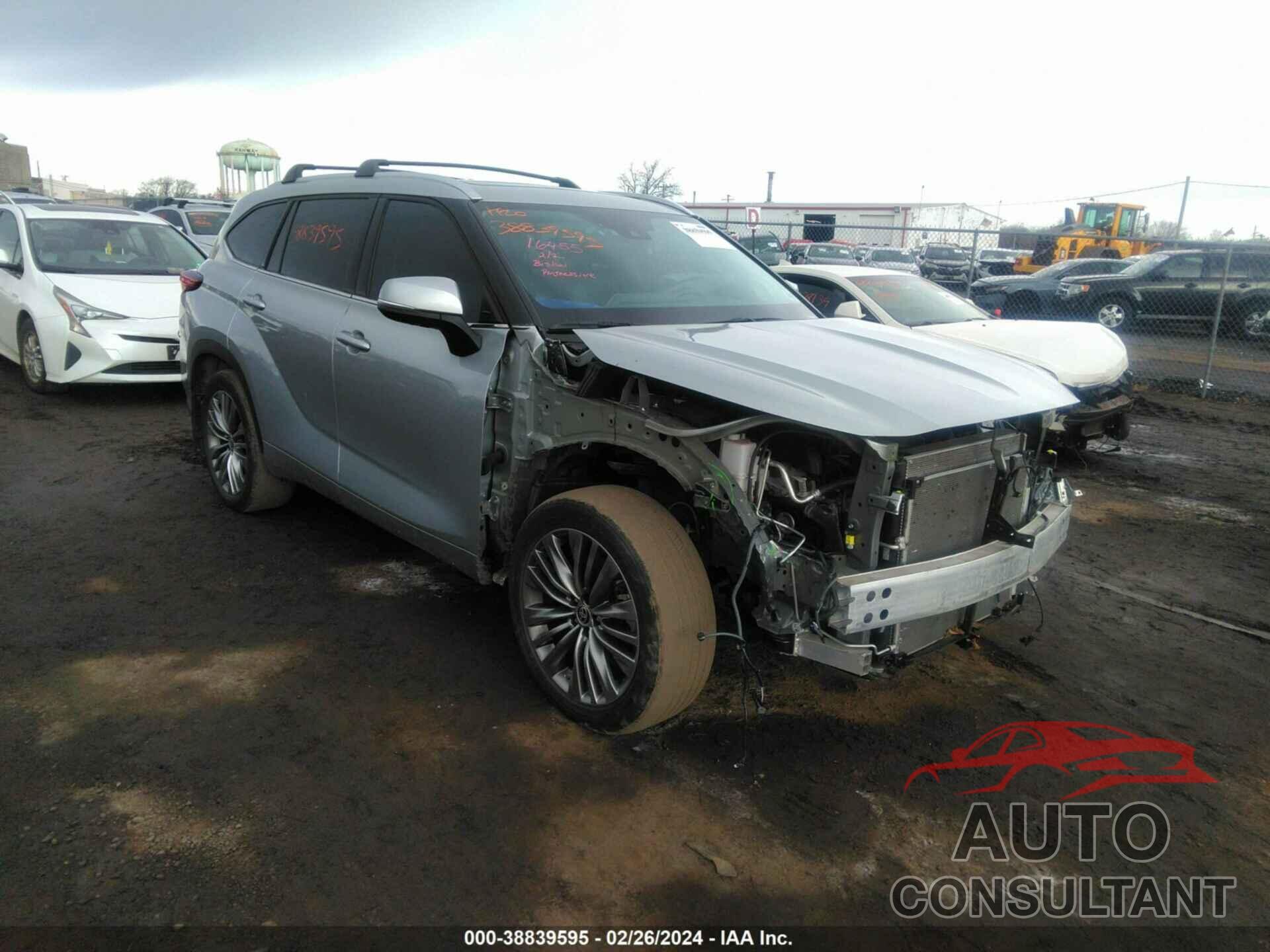 TOYOTA HIGHLANDER 2021 - 5TDFZRBH5MS145139