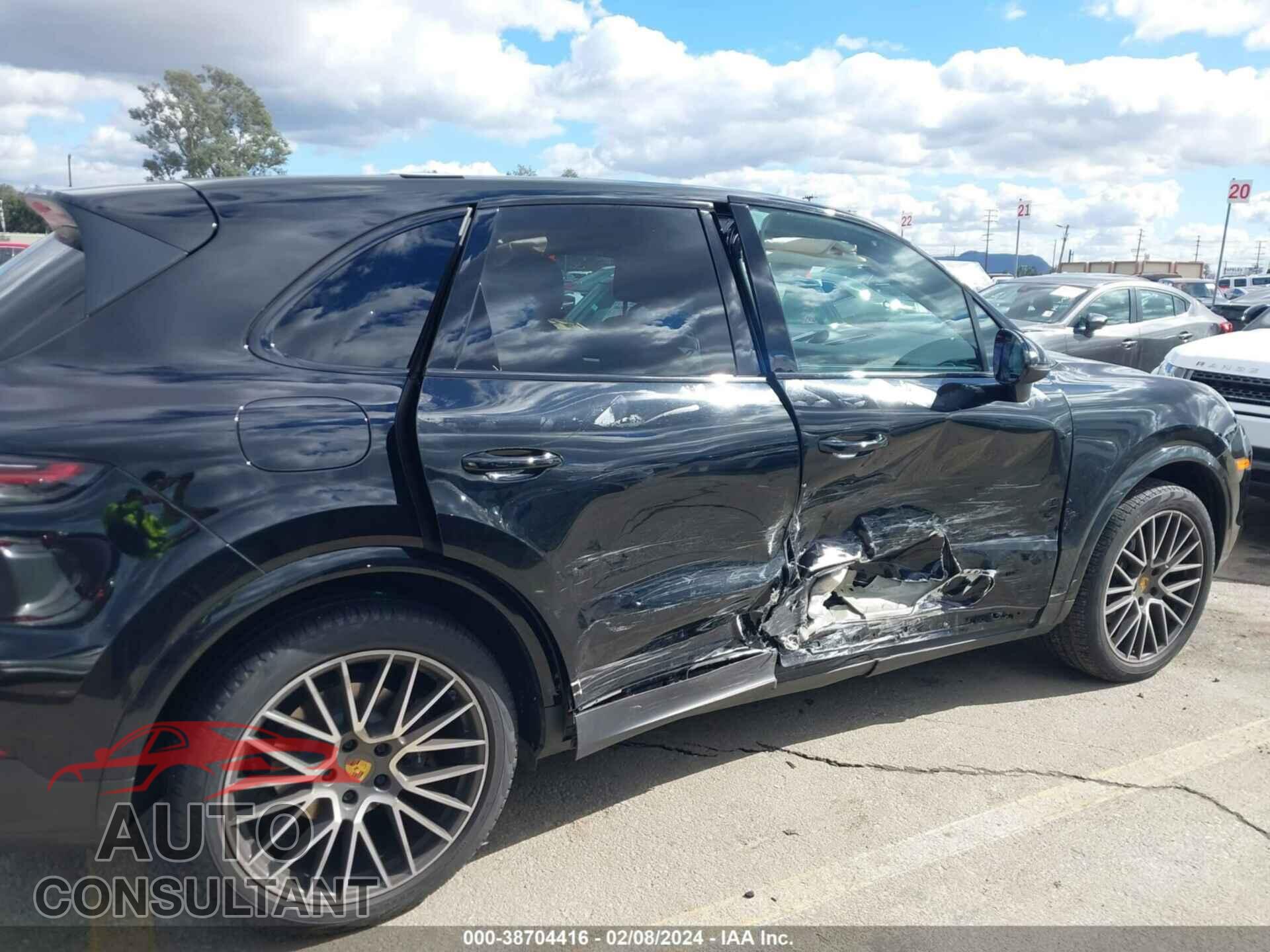 PORSCHE CAYENNE 2019 - WP1AA2AY3KDA17645