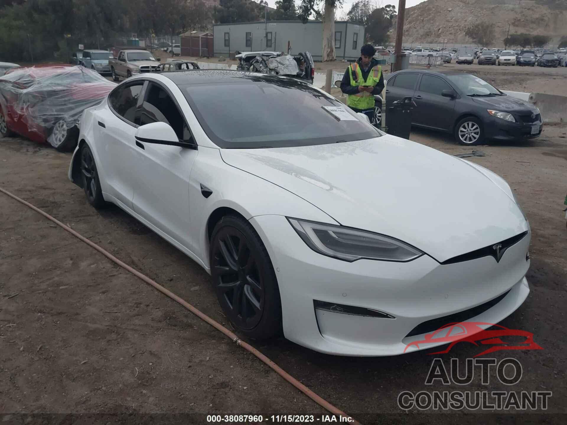 TESLA MODEL S 2021 - 5YJSA1E68MF443755