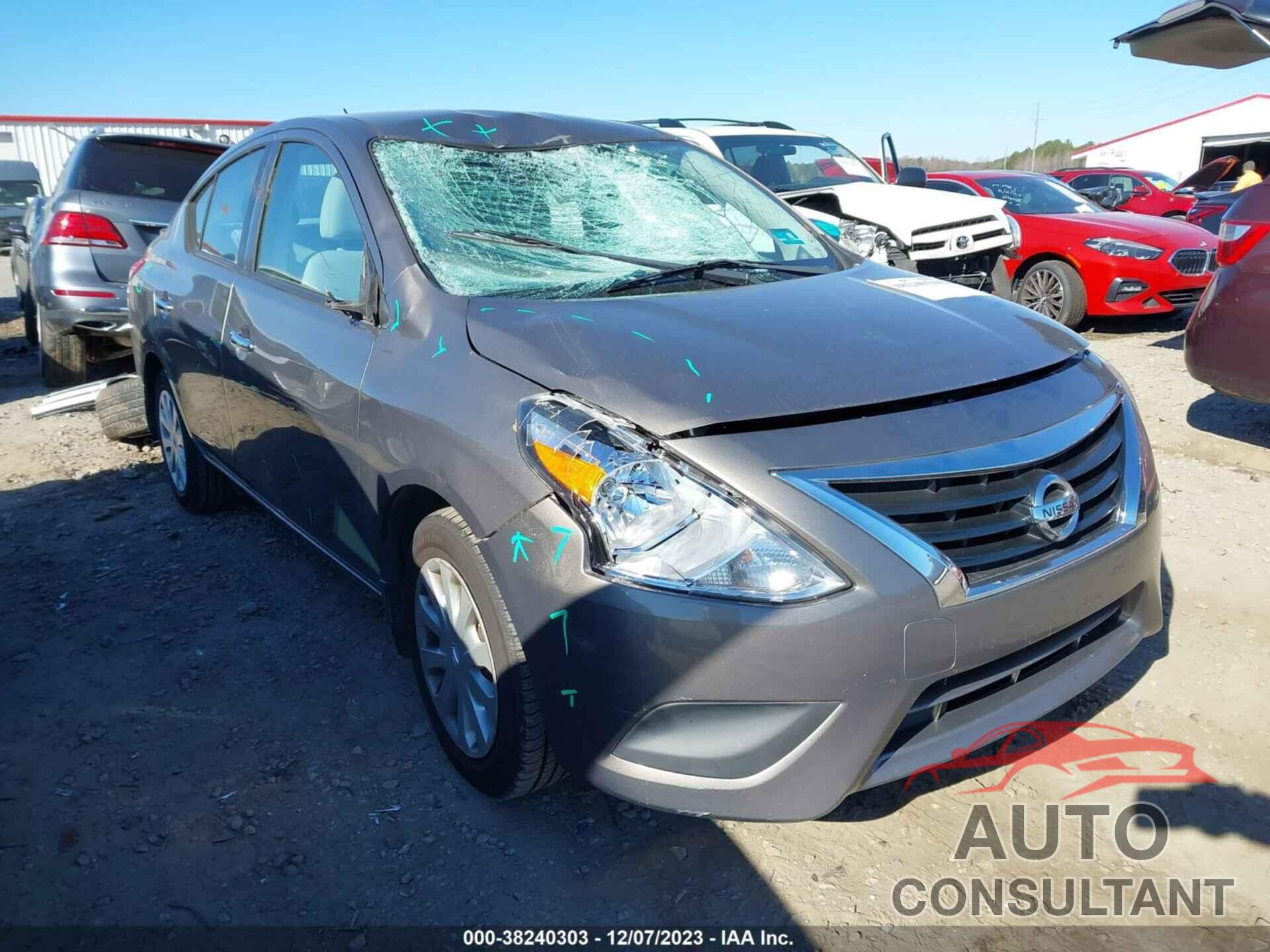 NISSAN VERSA 2015 - 3N1CN7AP5FL830572