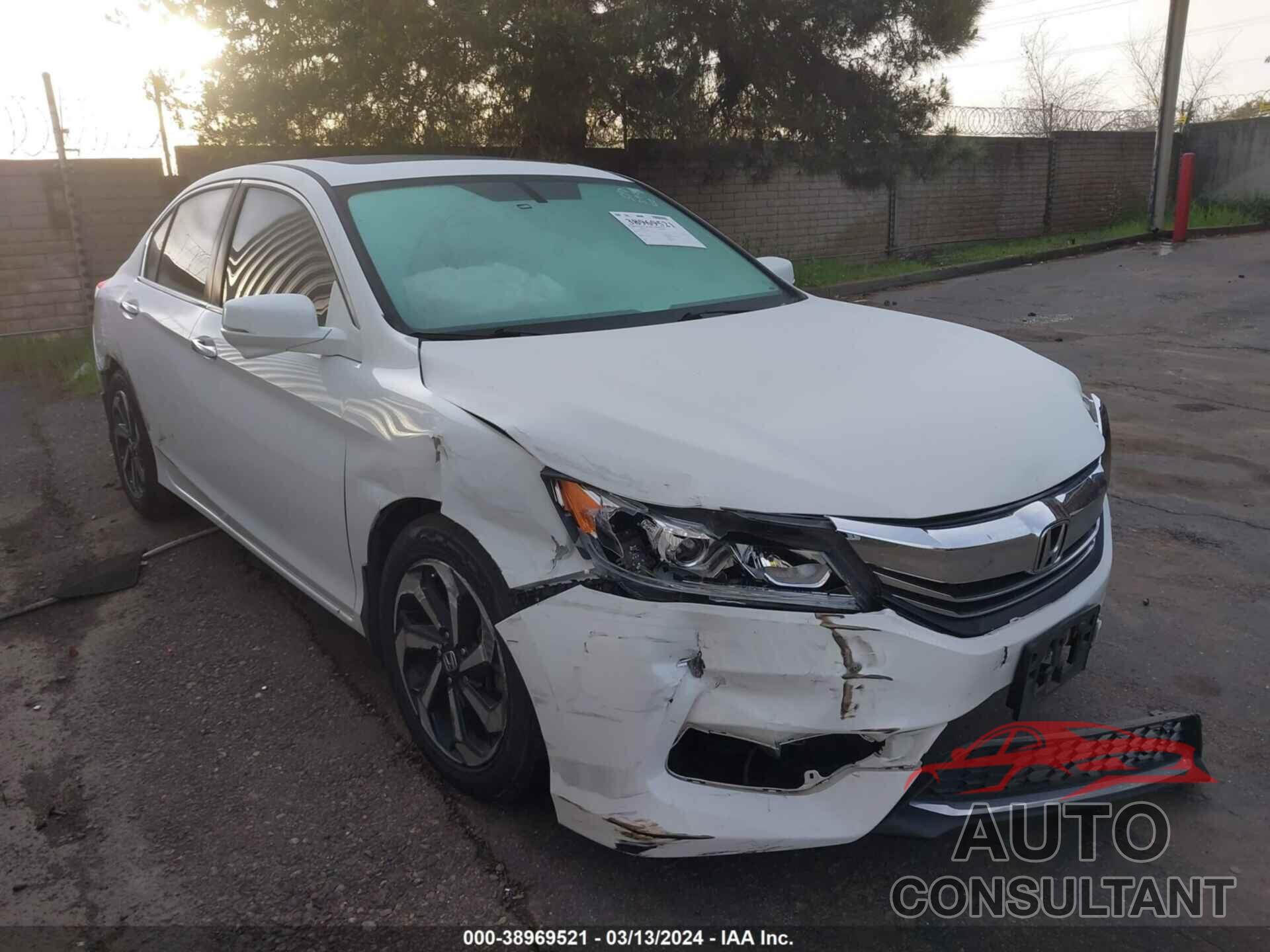 HONDA ACCORD 2017 - 1HGCR2F80HA147681