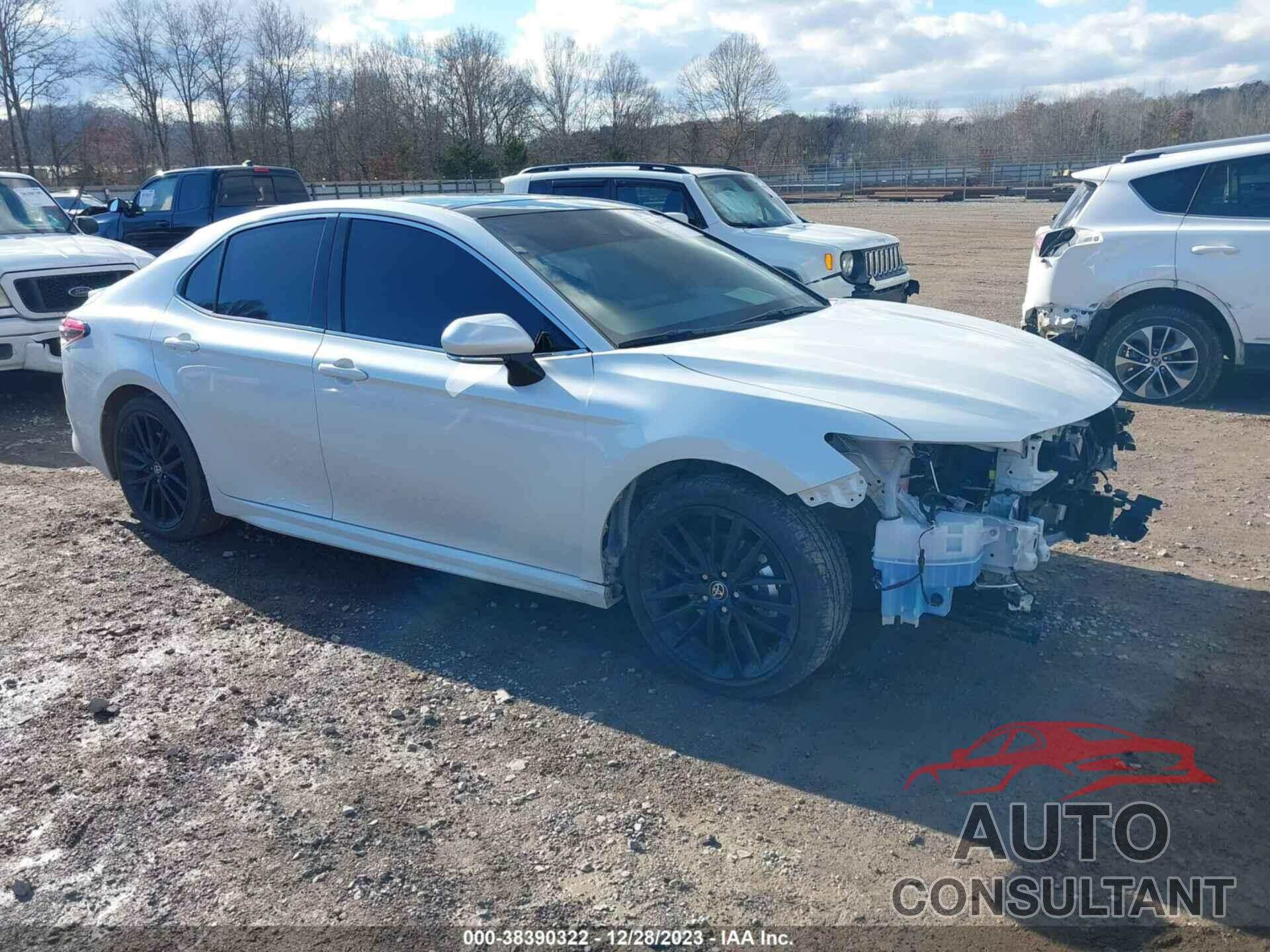 TOYOTA CAMRY 2023 - 4T1K61AK8PU784875