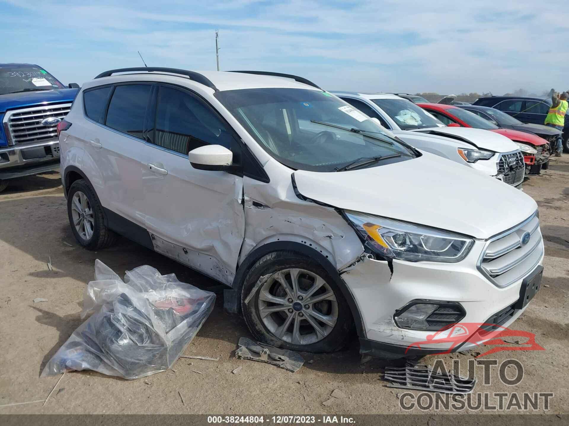 FORD ESCAPE 2019 - 1FMCU0HD3KUC31359