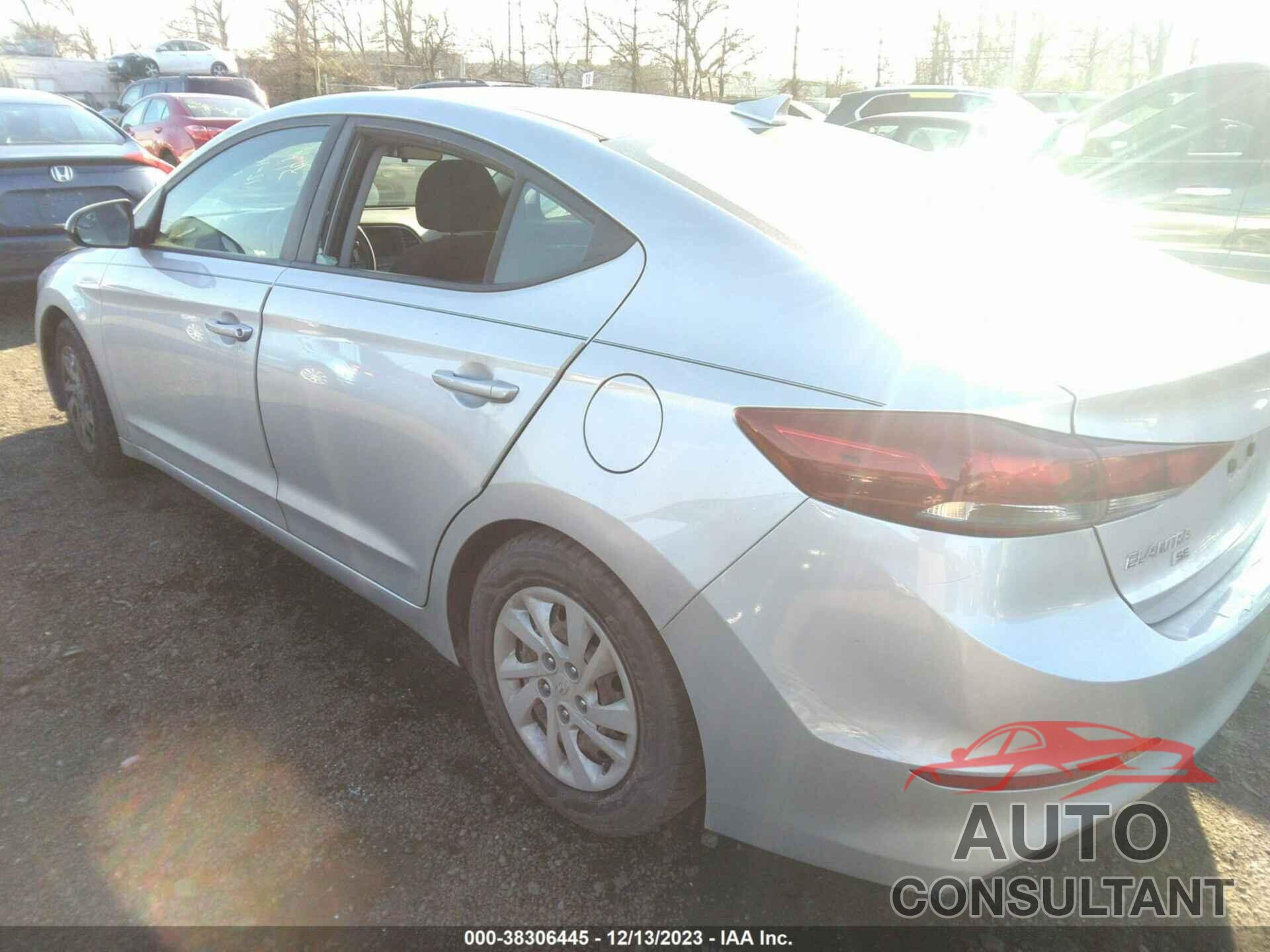 HYUNDAI ELANTRA 2018 - 5NPD74LF8JH389799