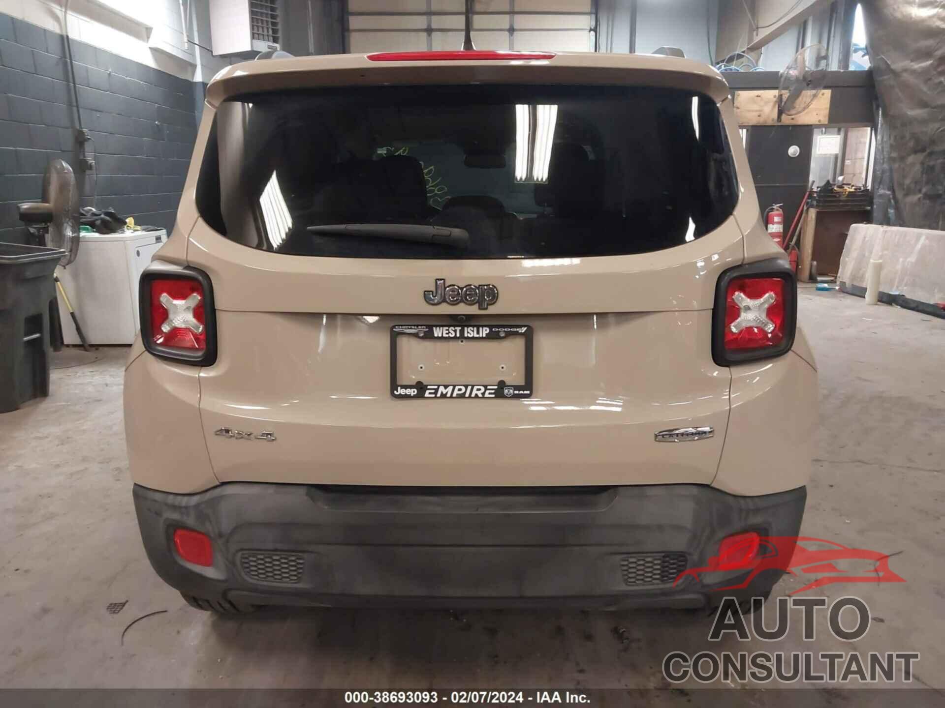 JEEP RENEGADE 2016 - ZACCJBBT1GPE30640