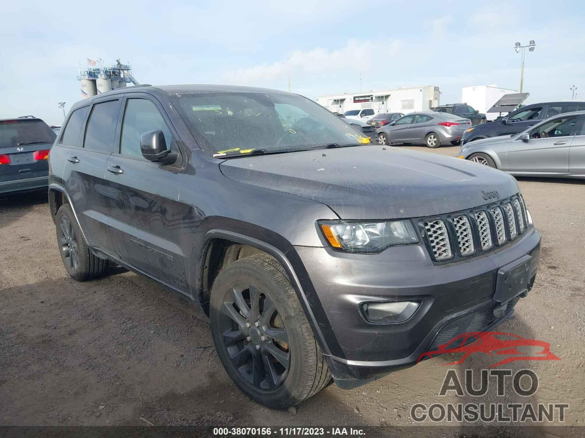 JEEP GRAND CHEROKEE 2019 - 1C4RJFAG1KC677806