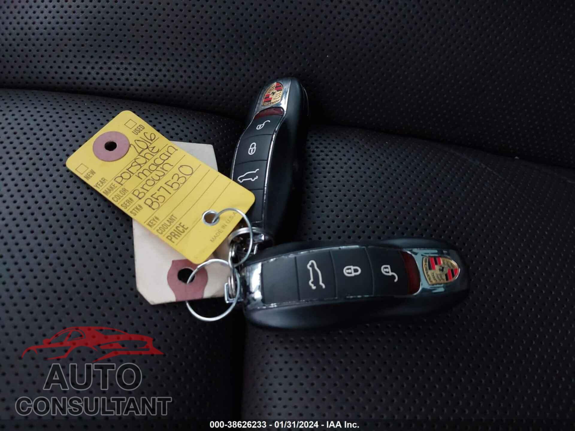 PORSCHE MACAN 2016 - WP1AB2A56GLB57530