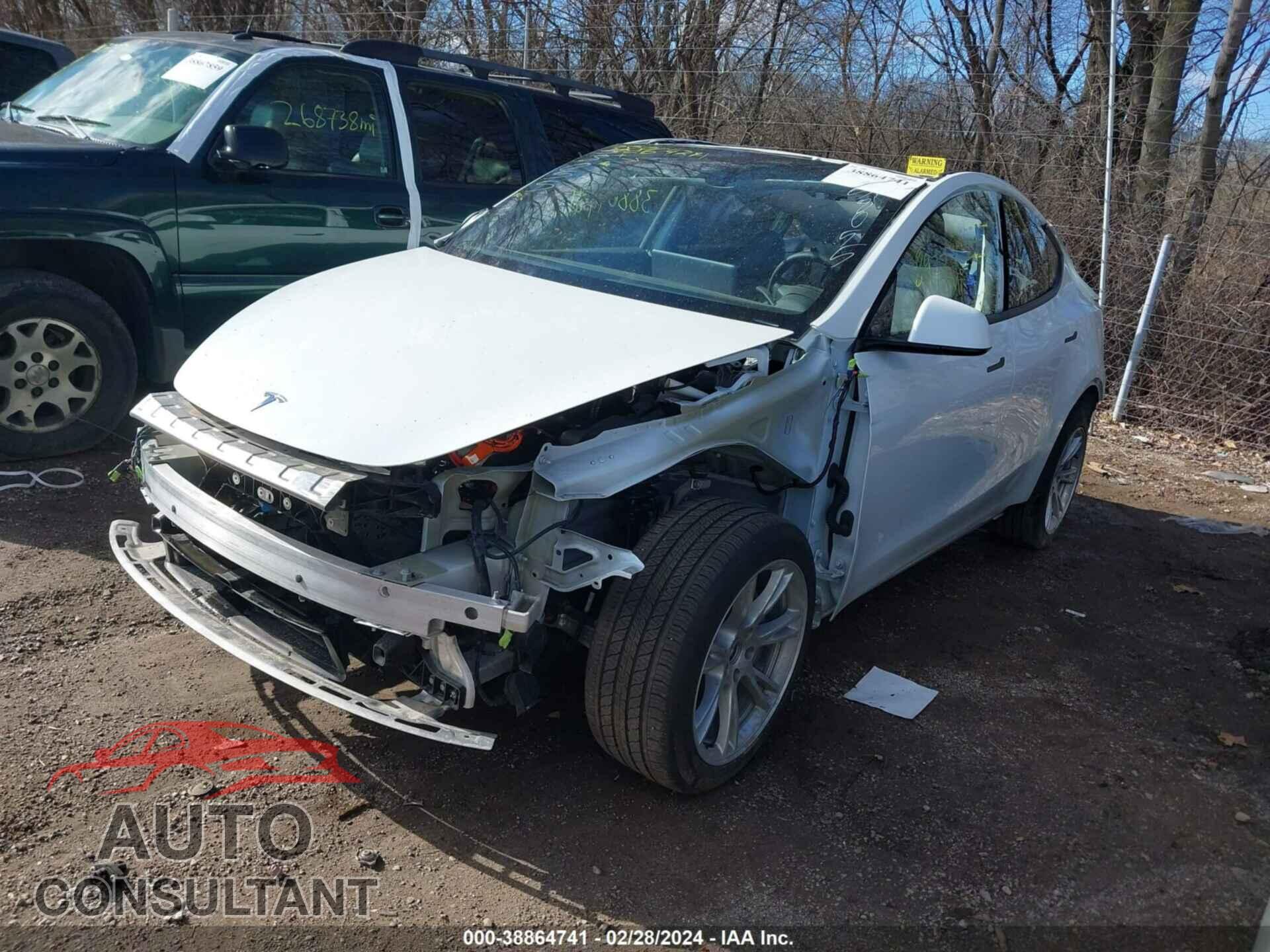 TESLA MODEL Y 2023 - 7SAYGDEE7PF809598