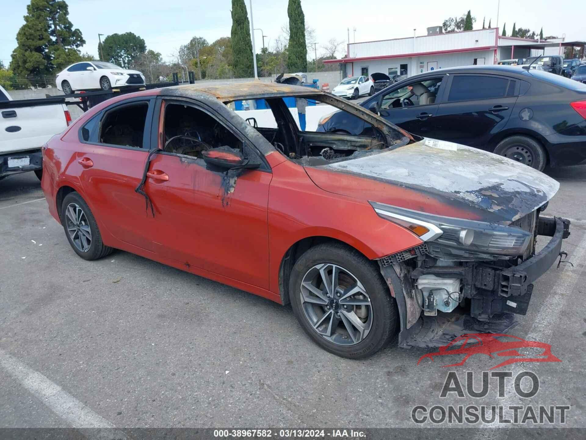 KIA FORTE 2023 - 3KPF24AD9PE513102