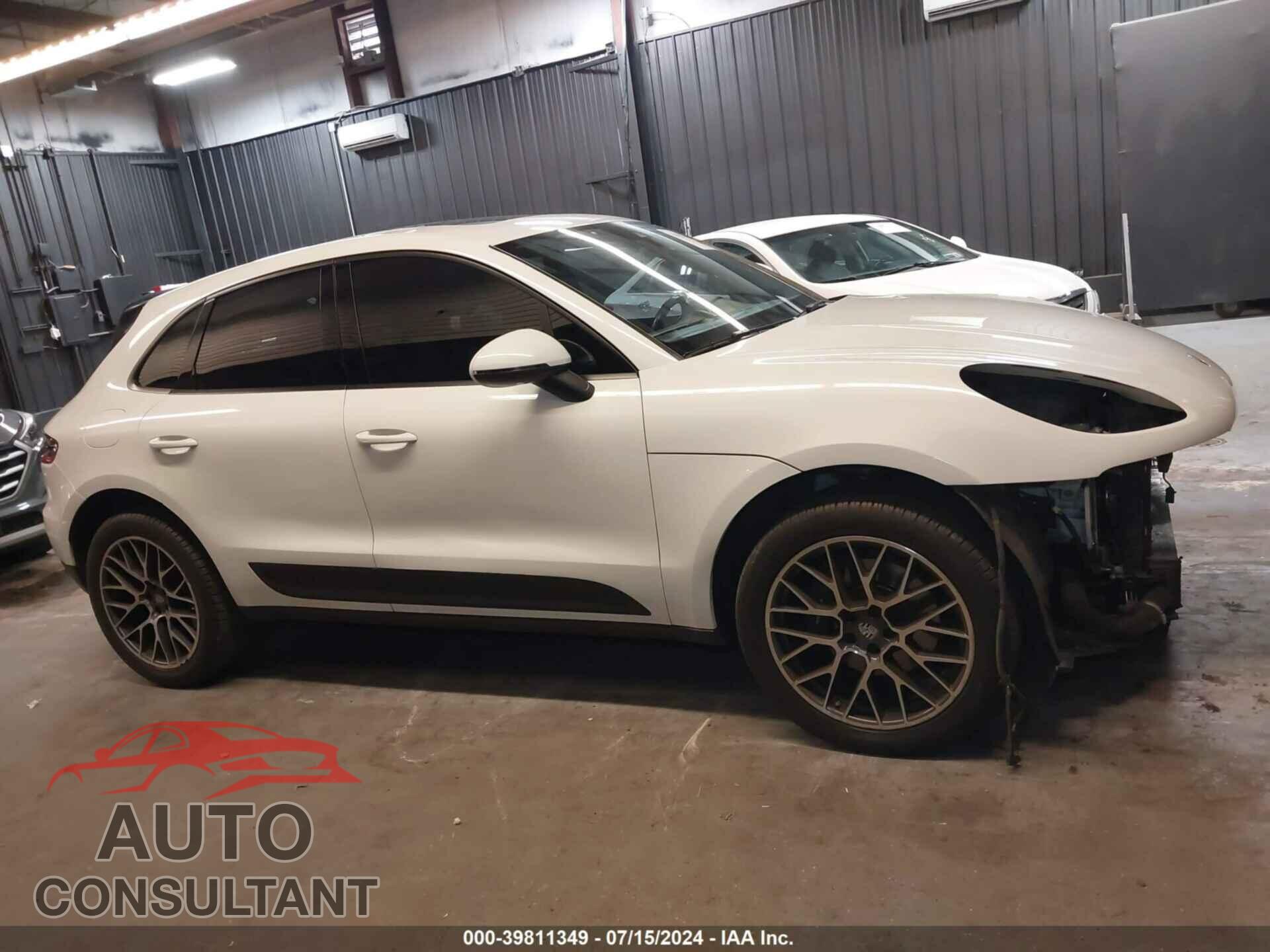 PORSCHE MACAN 2017 - WP1AA2A52HLB08832