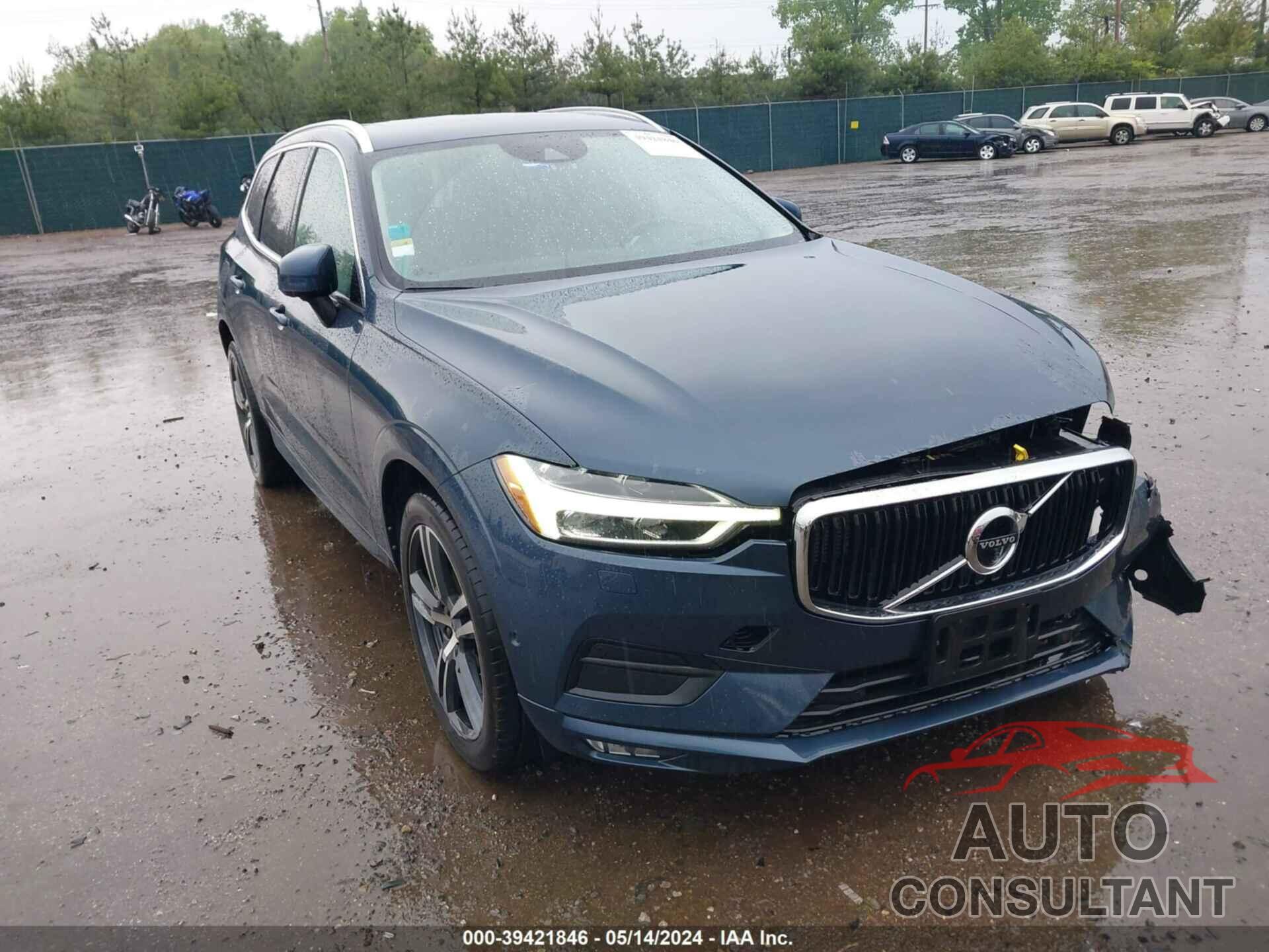 VOLVO XC60 2018 - YV4A22RK2J1042323