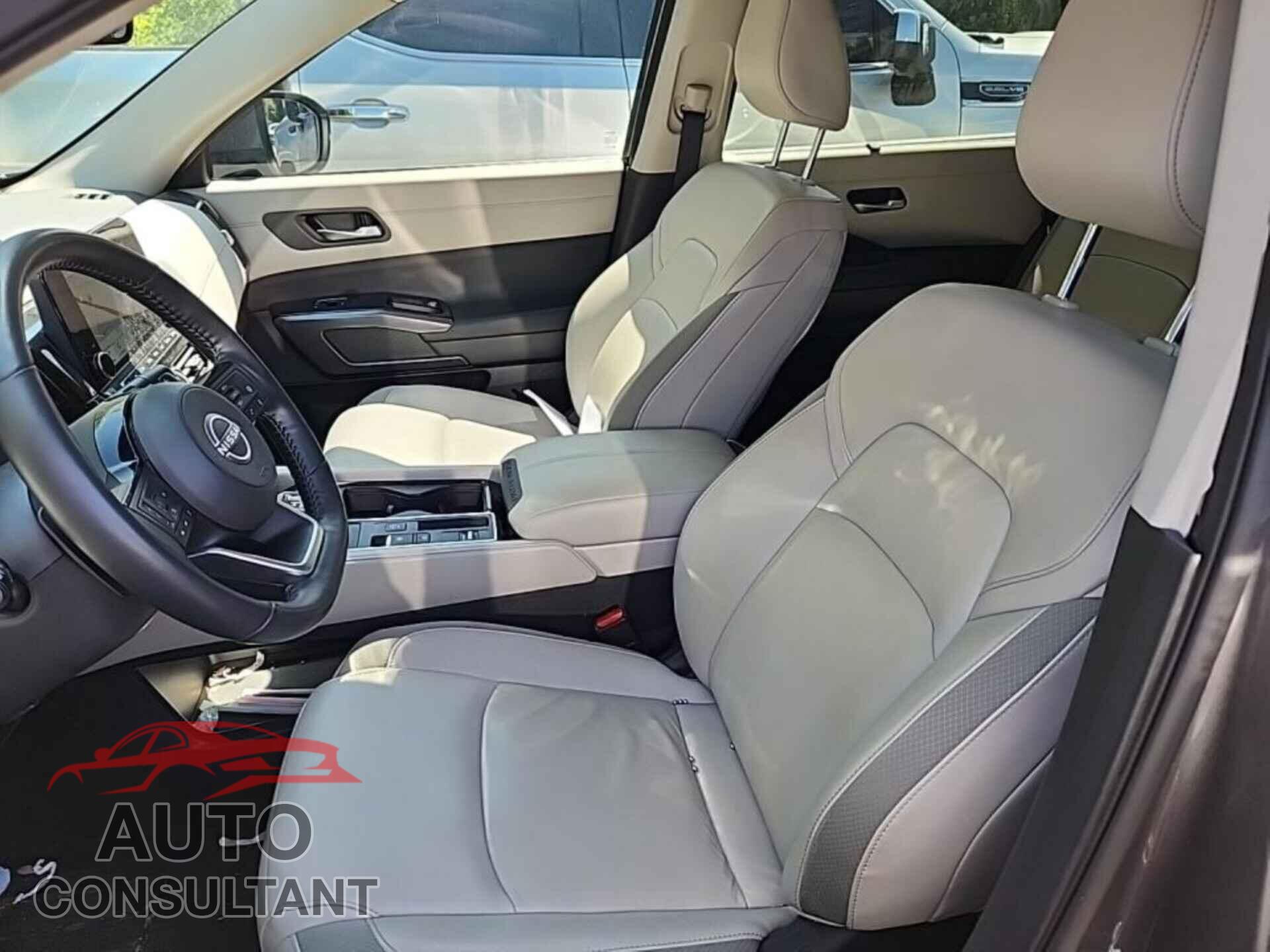 NISSAN PATHFINDER 2023 - 5N1DR3CA3PC227782