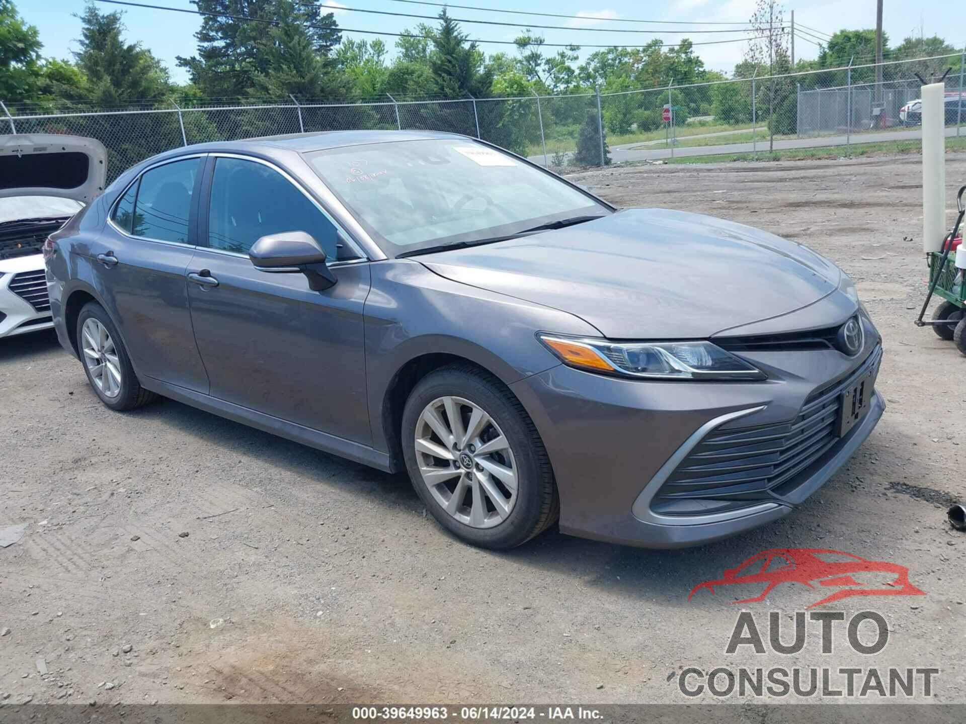 TOYOTA CAMRY 2023 - 4T1C11AK6PU818878