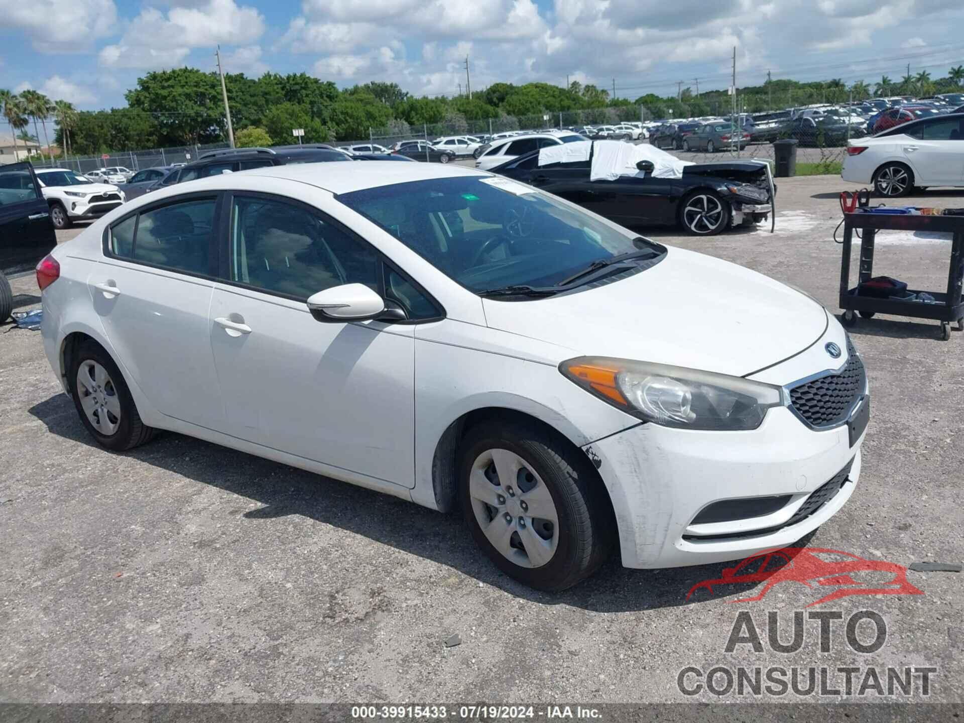 KIA FORTE 2016 - KNAFX4A60G5519351