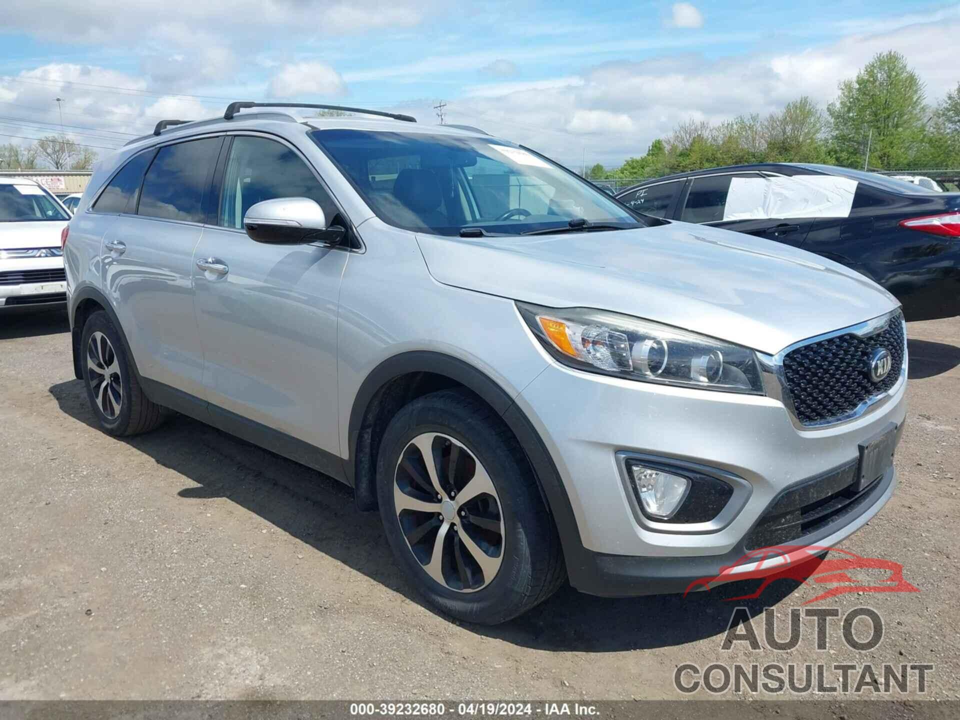 KIA SORENTO 2016 - 5XYPH4A56GG099632
