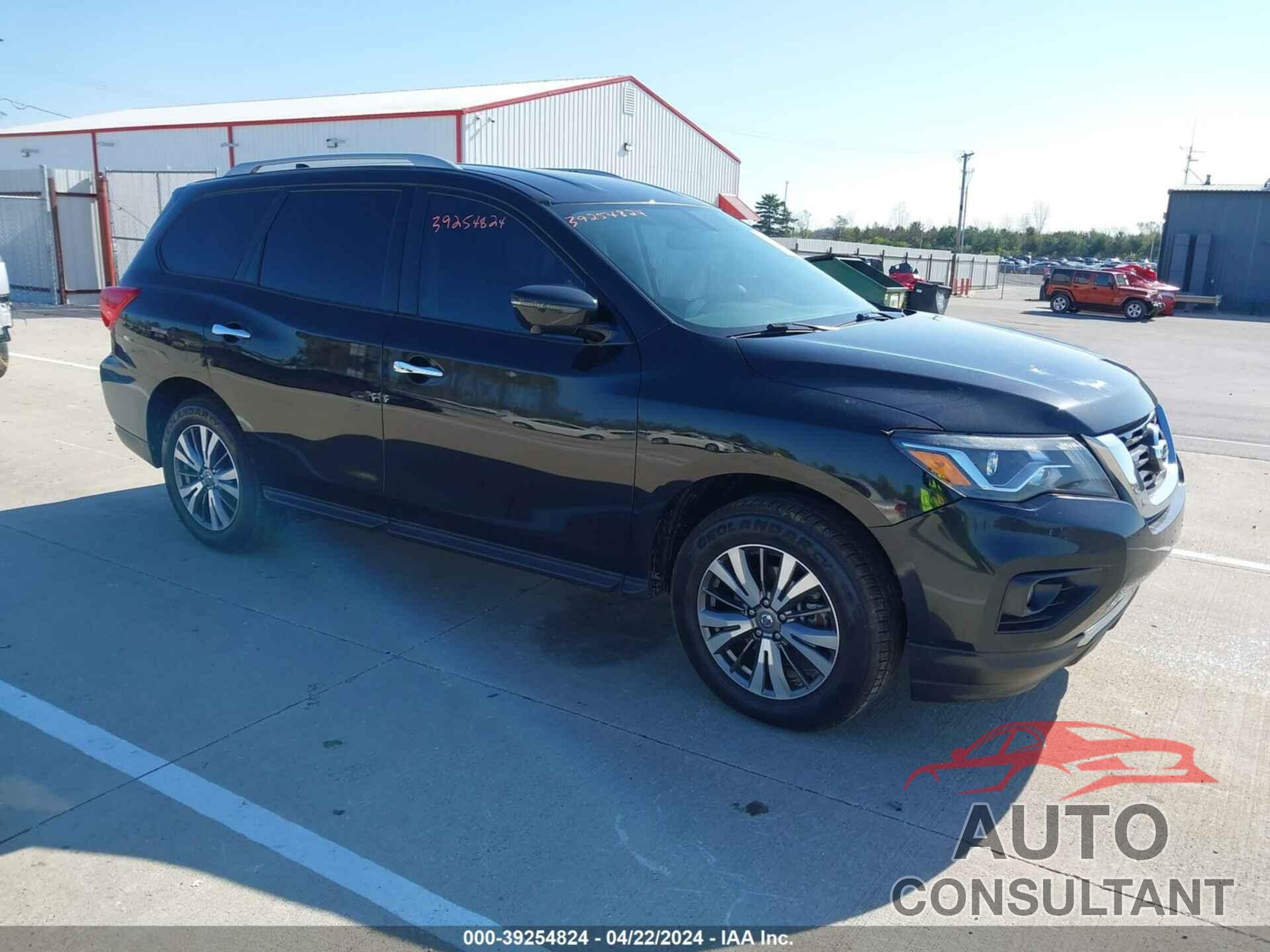 NISSAN PATHFINDER 2019 - 5N1DR2MM6KC598625