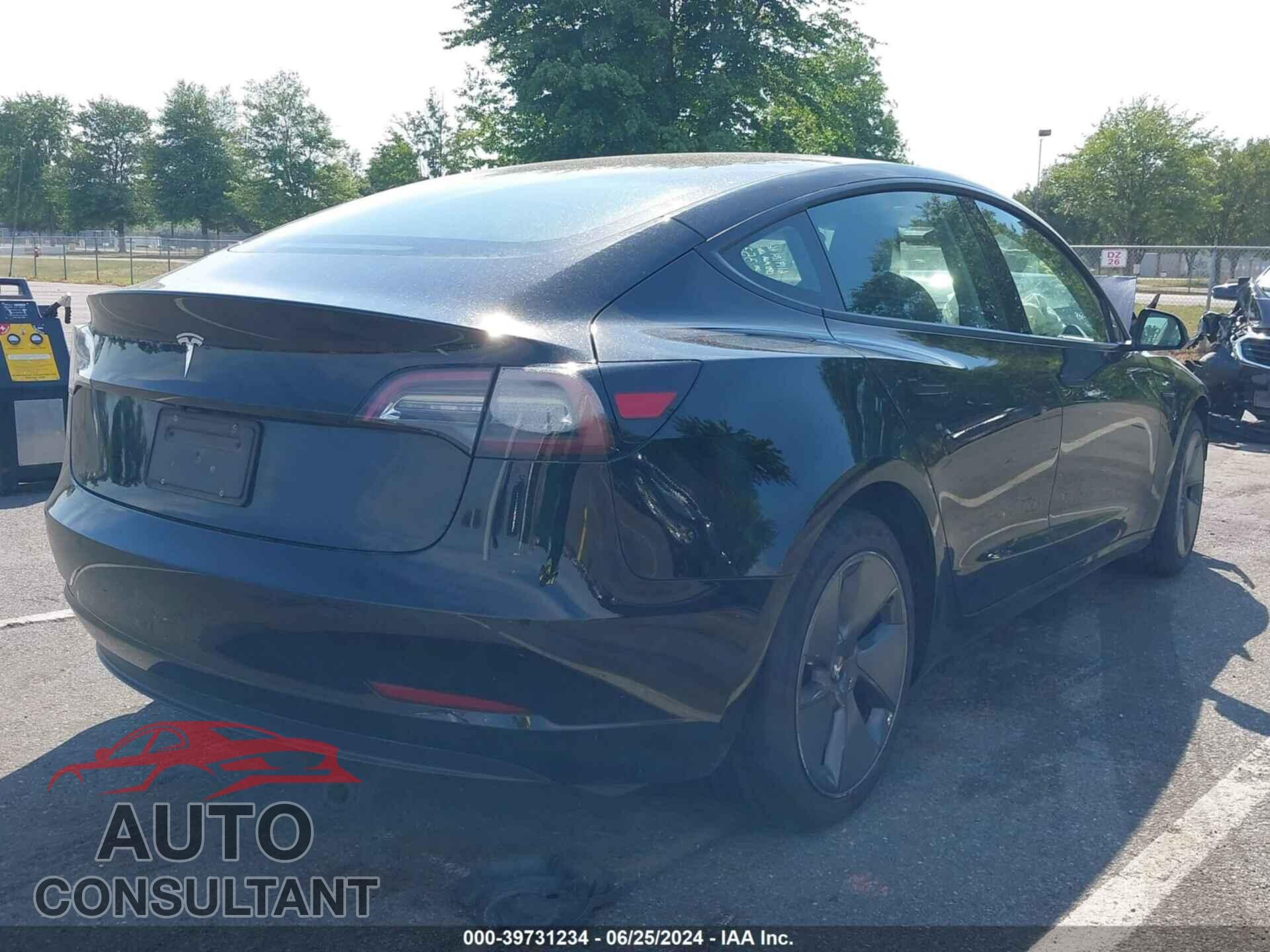 TESLA MODEL 3 2022 - 5YJ3E1EA7NF333536