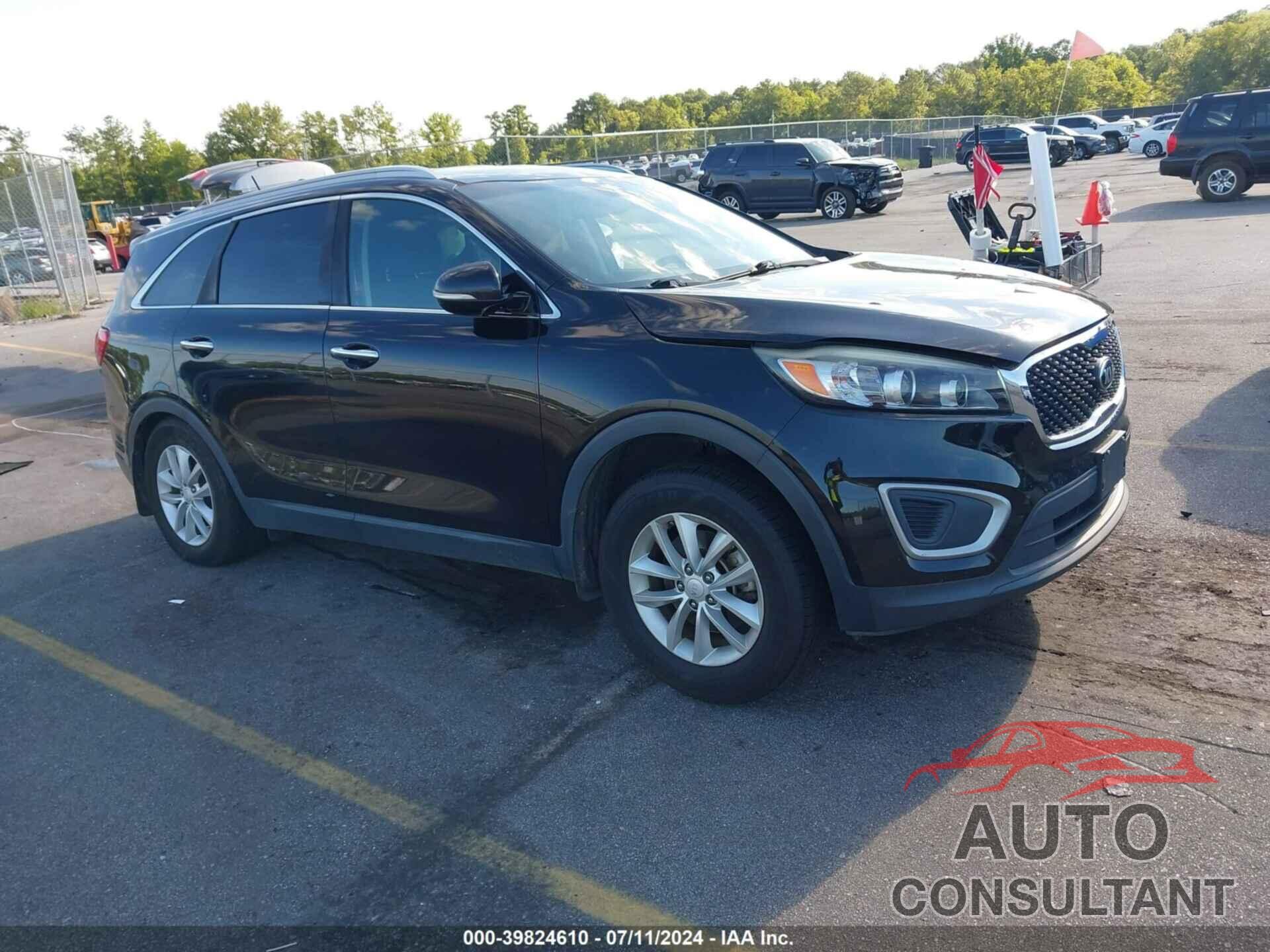KIA SORENTO 2017 - 5XYPG4A33HG245679