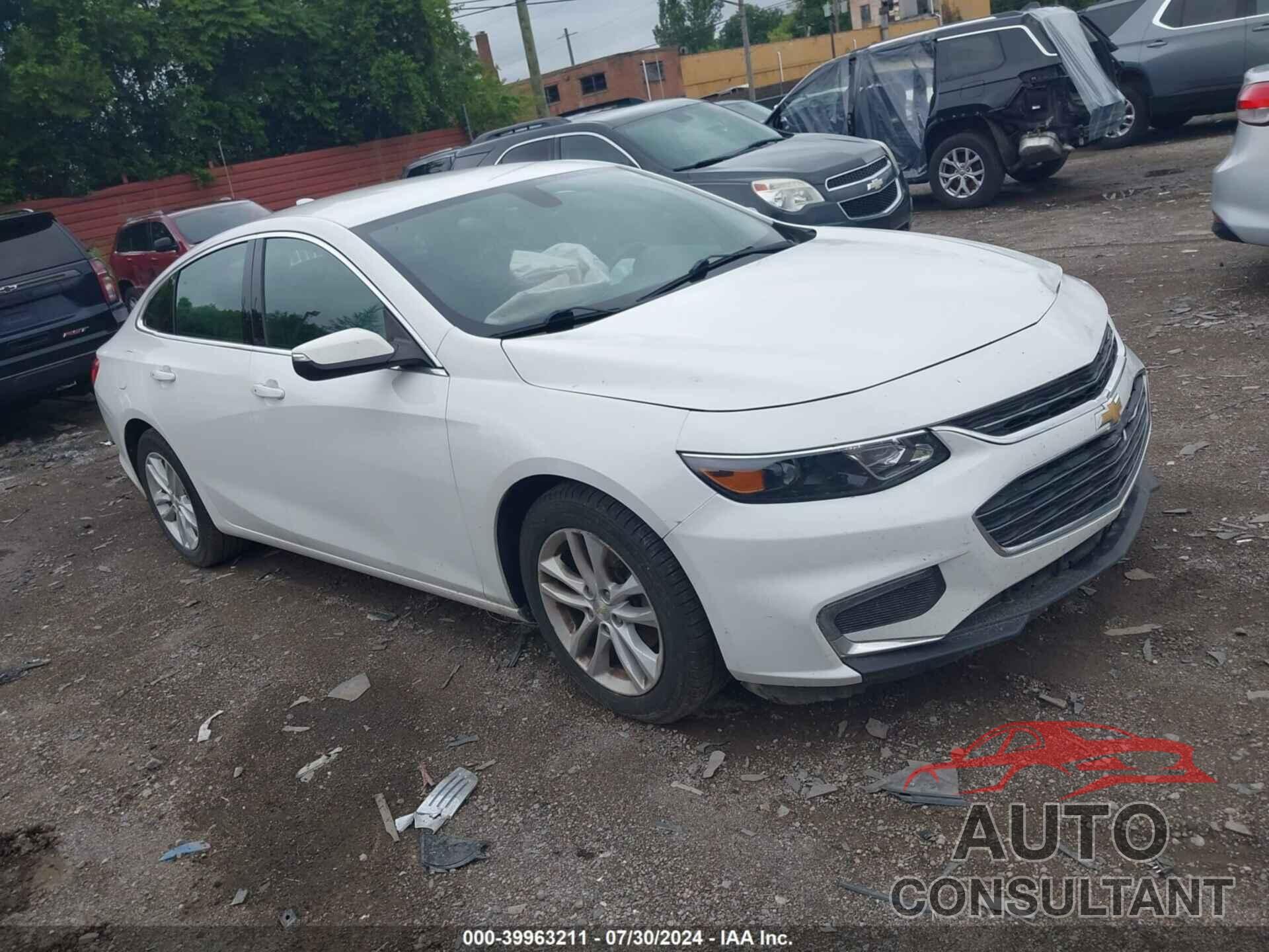 CHEVROLET MALIBU 2017 - 1G1ZE5ST9HF204231