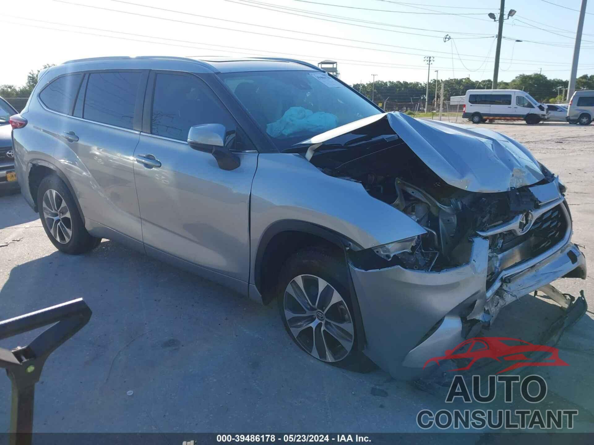 TOYOTA HIGHLANDER 2023 - 5TDKDRAH8PS521769