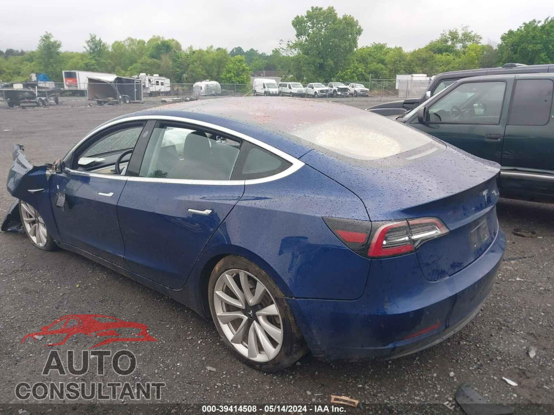 TESLA MODEL 3 2018 - 5YJ3E1EA1JF048681