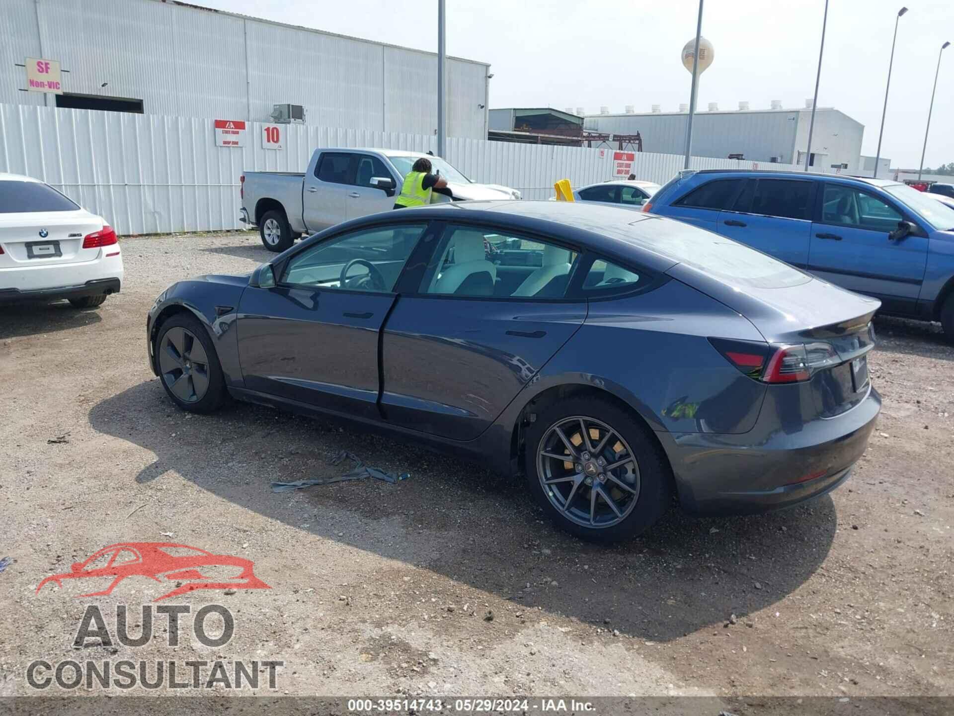 TESLA MODEL 3 2023 - 5YJ3E1EAXPF414646