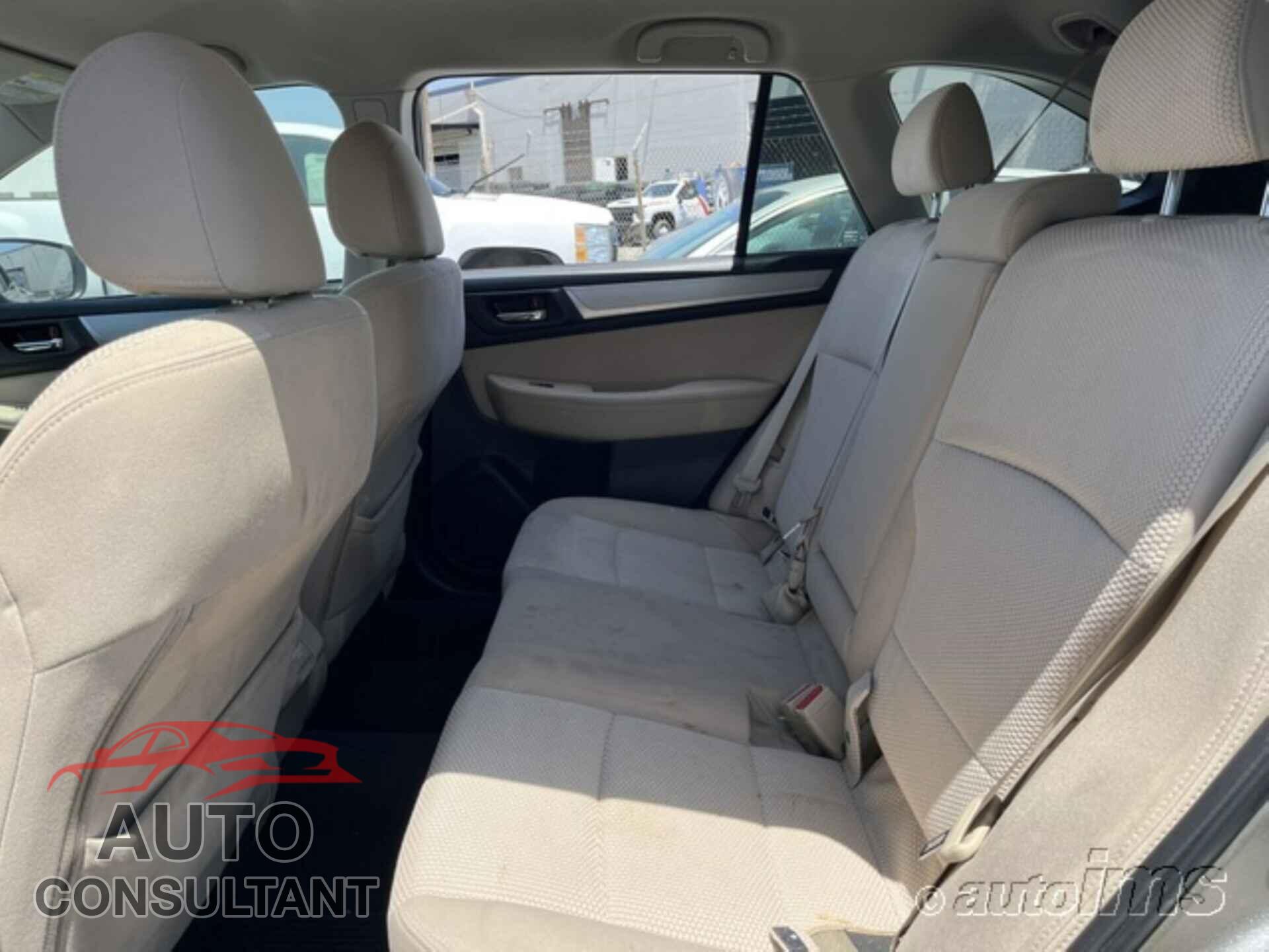 SUBARU OUTBACK 2018 - 4S4BSAFCXJ3250058