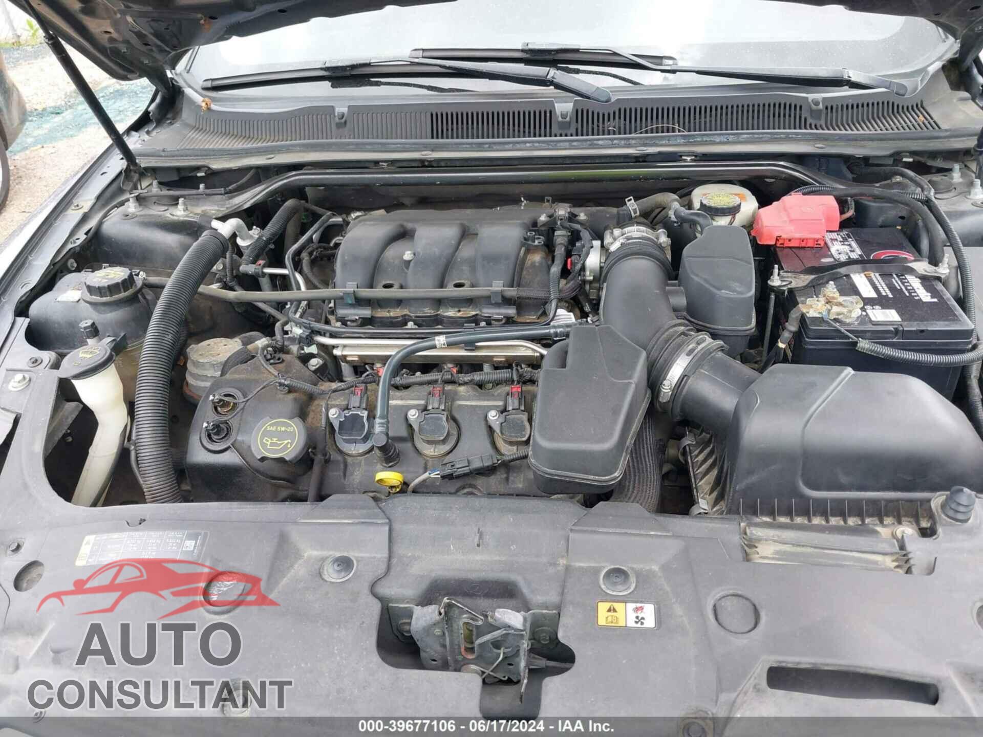 FORD TAURUS 2016 - 1FAHP2E82GG106949